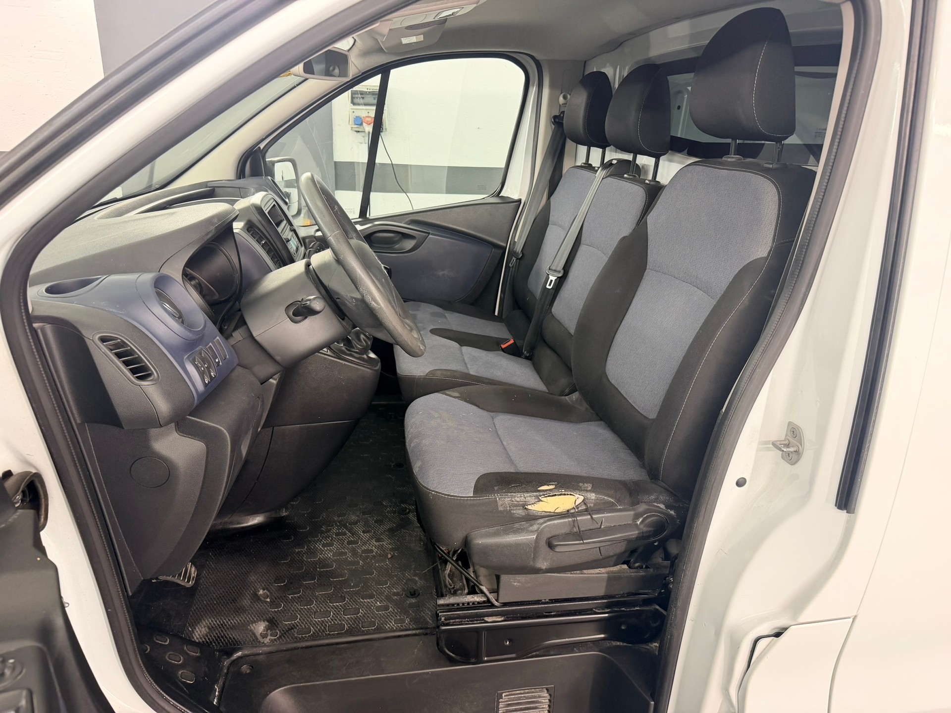 OPEL Vivaro 1.6 CDTI 2.9t L1H1-image-7