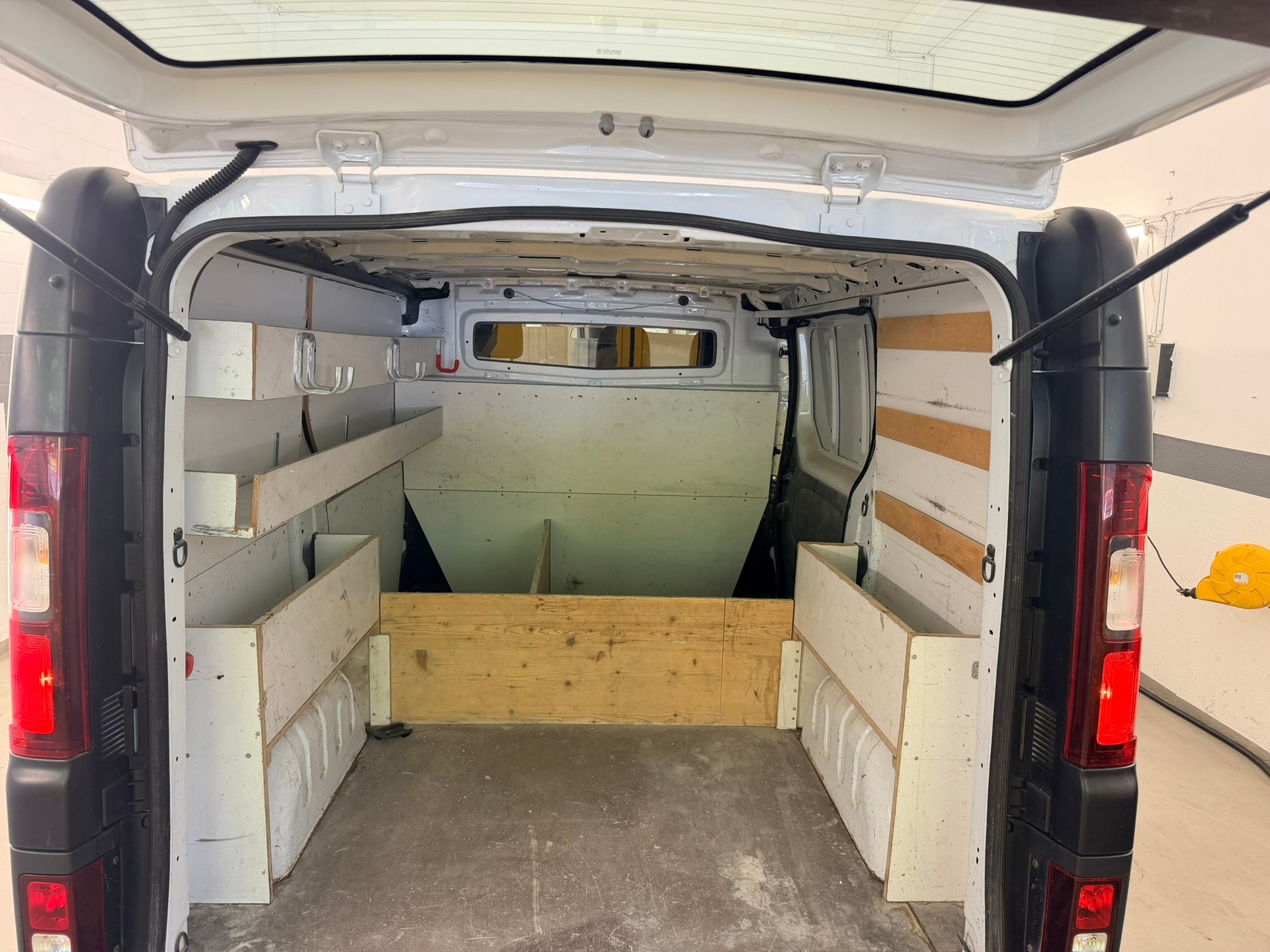OPEL Vivaro 1.6 CDTI 2.9t L1H1-image-6