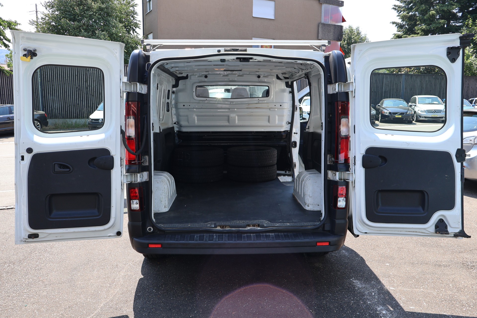 OPEL Vivaro 1.6 CDTI 2.9t L1H1-image-8