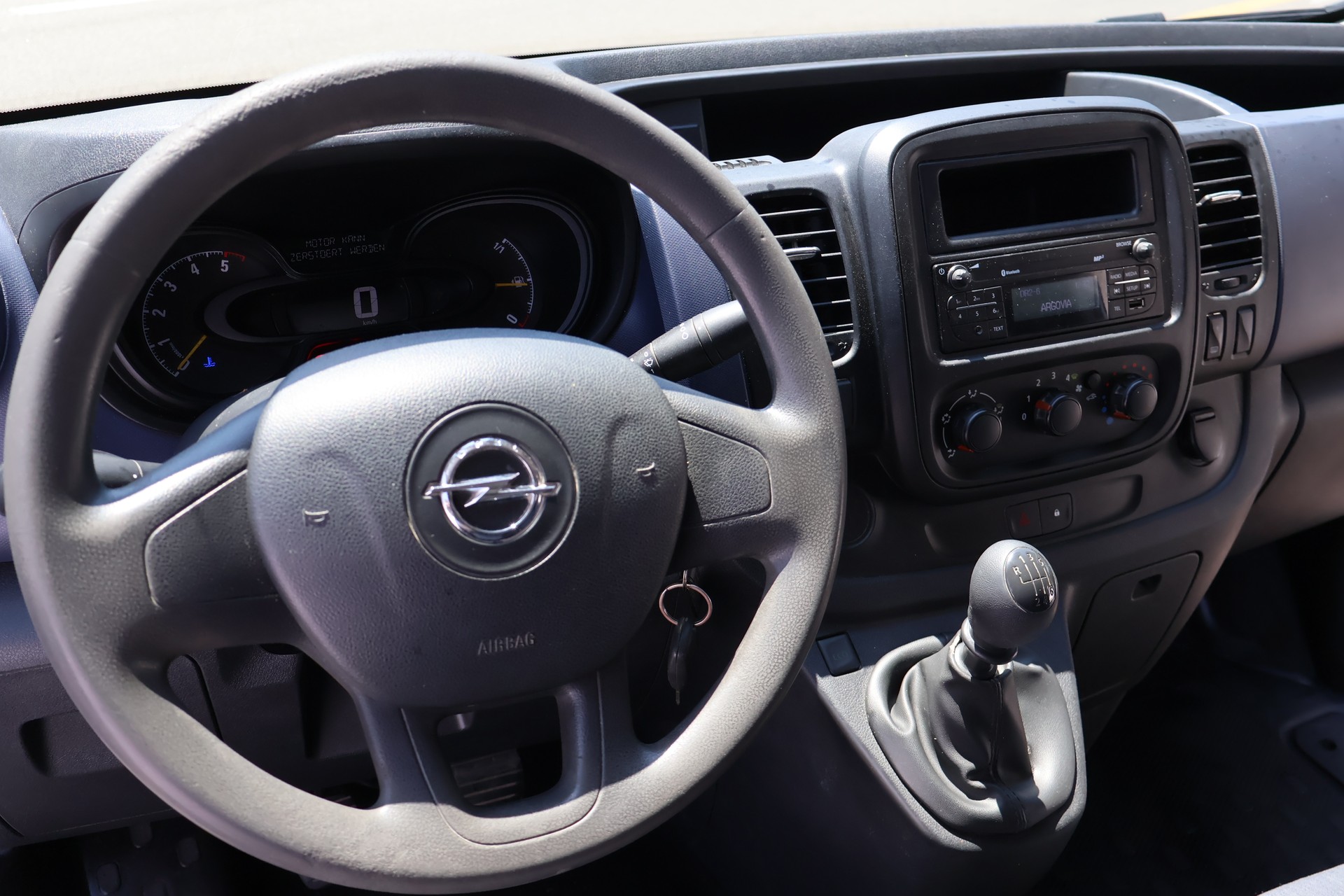 OPEL Vivaro 1.6 CDTI 2.9t L1H1-image-15