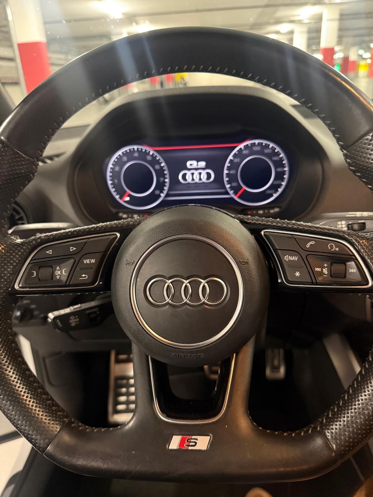 AUDI Q2 1.4 S LINE TFSI S-tronic-image-9