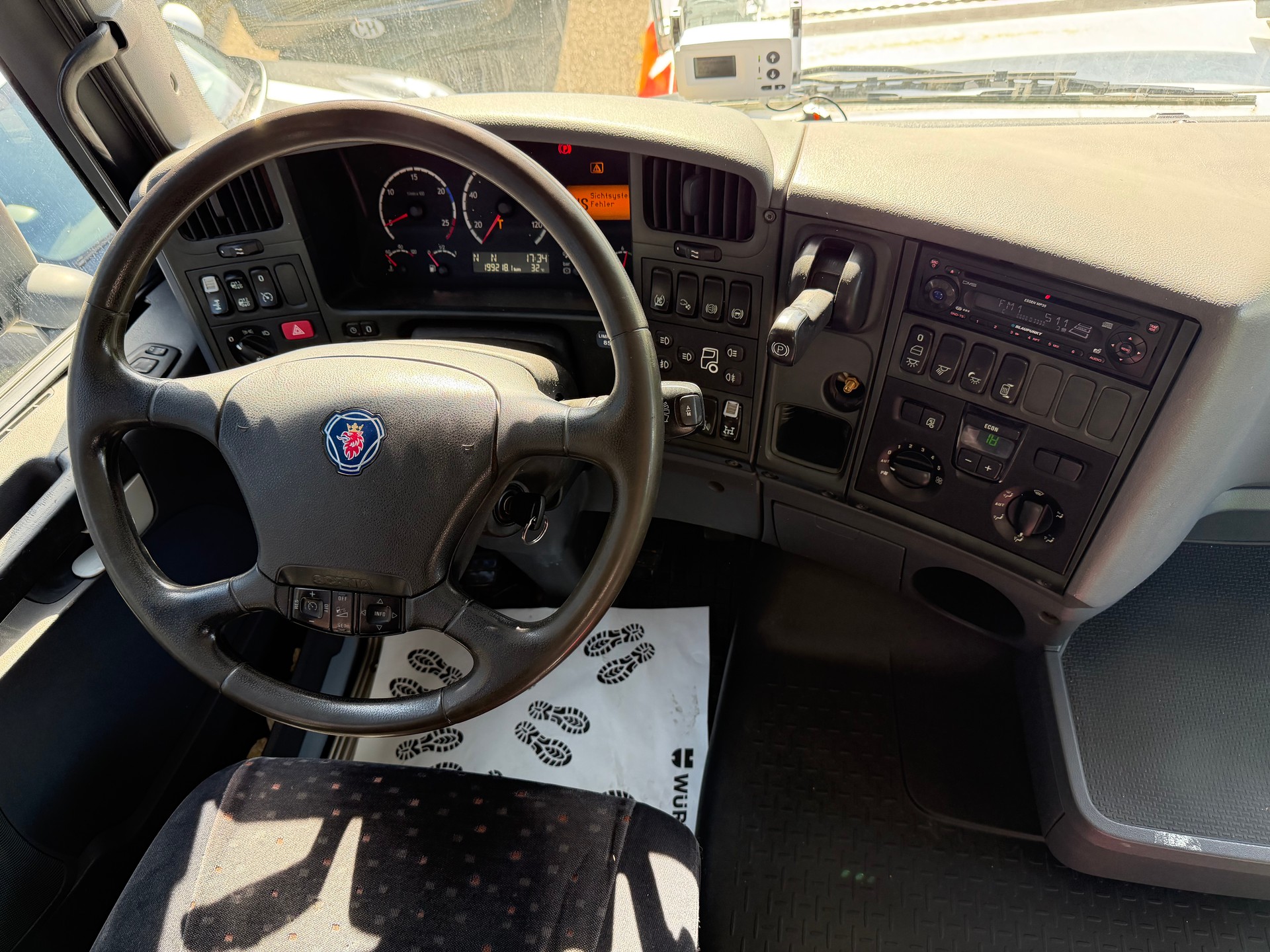 SCANIA SCANIA R420 LA 4x2 / Kipper Menci SL740R AB MFK-image-8