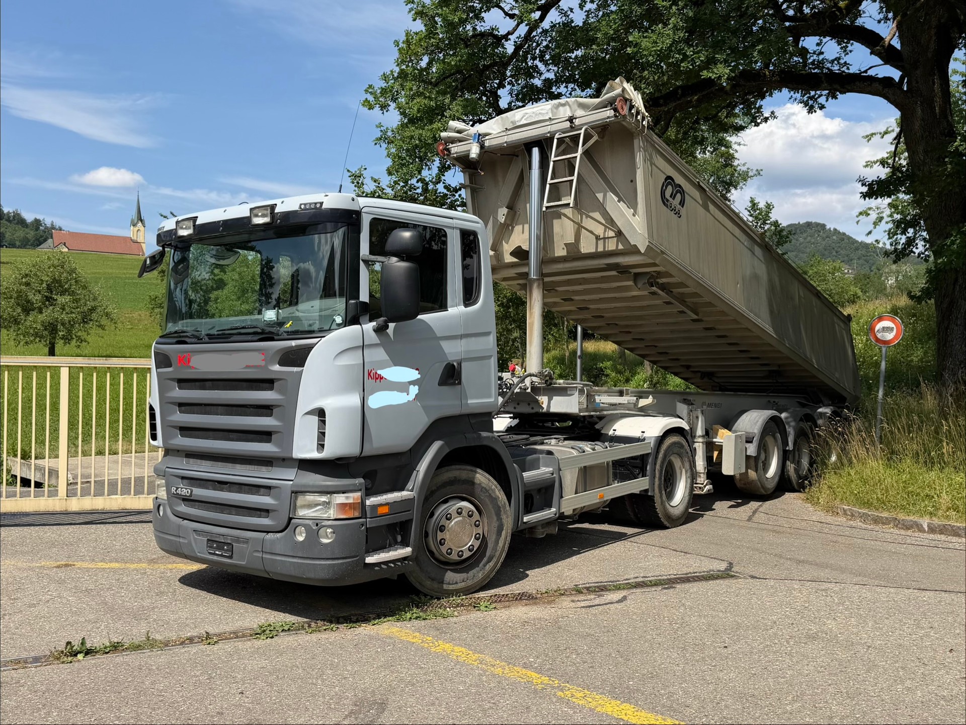 SCANIA SCANIA R420 LA 4x2 / Kipper Menci SL740R AB MFK-image-0