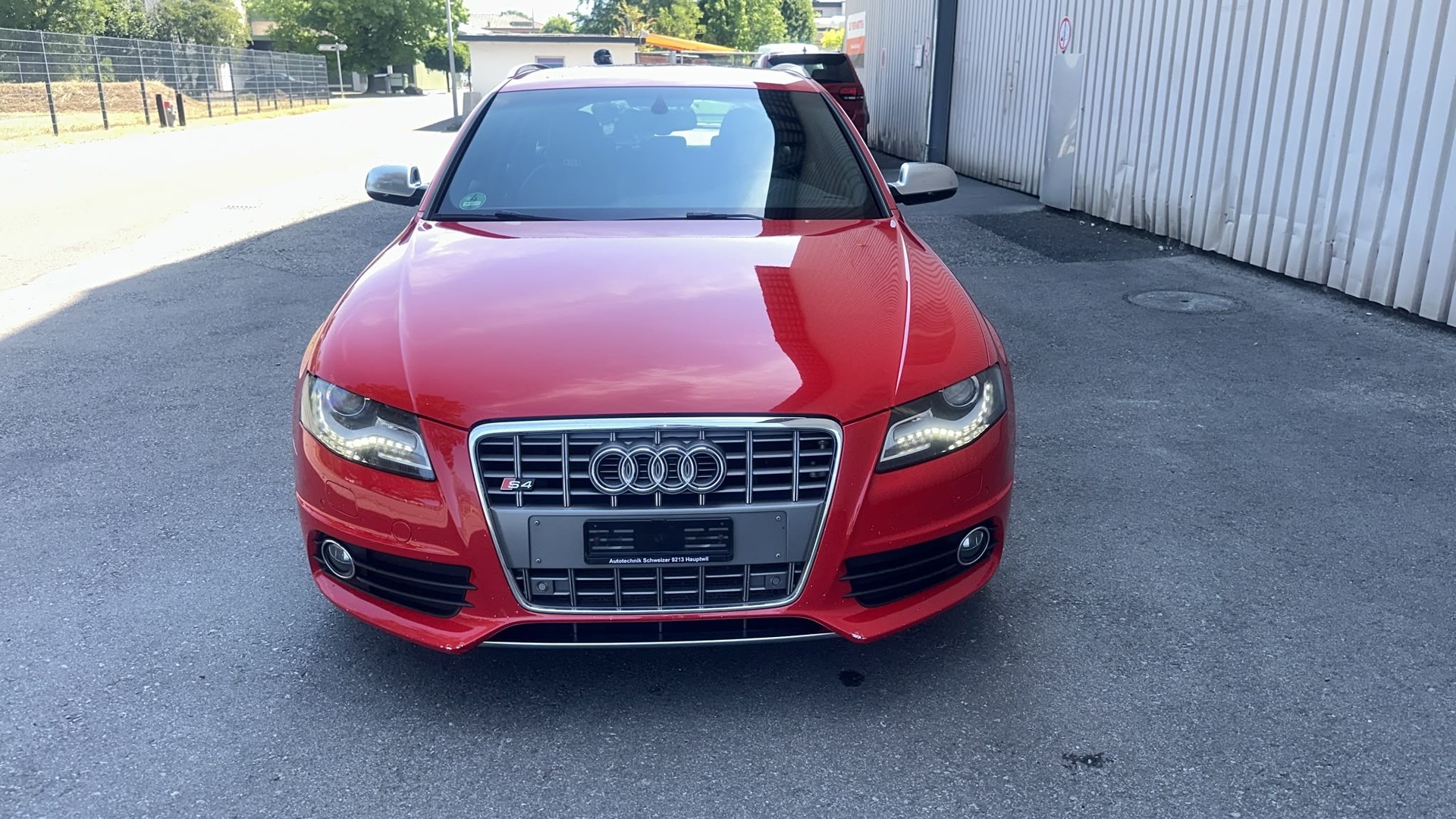 AUDI S4 Avant 3.0 TFSI quattro S-tronic-image-0