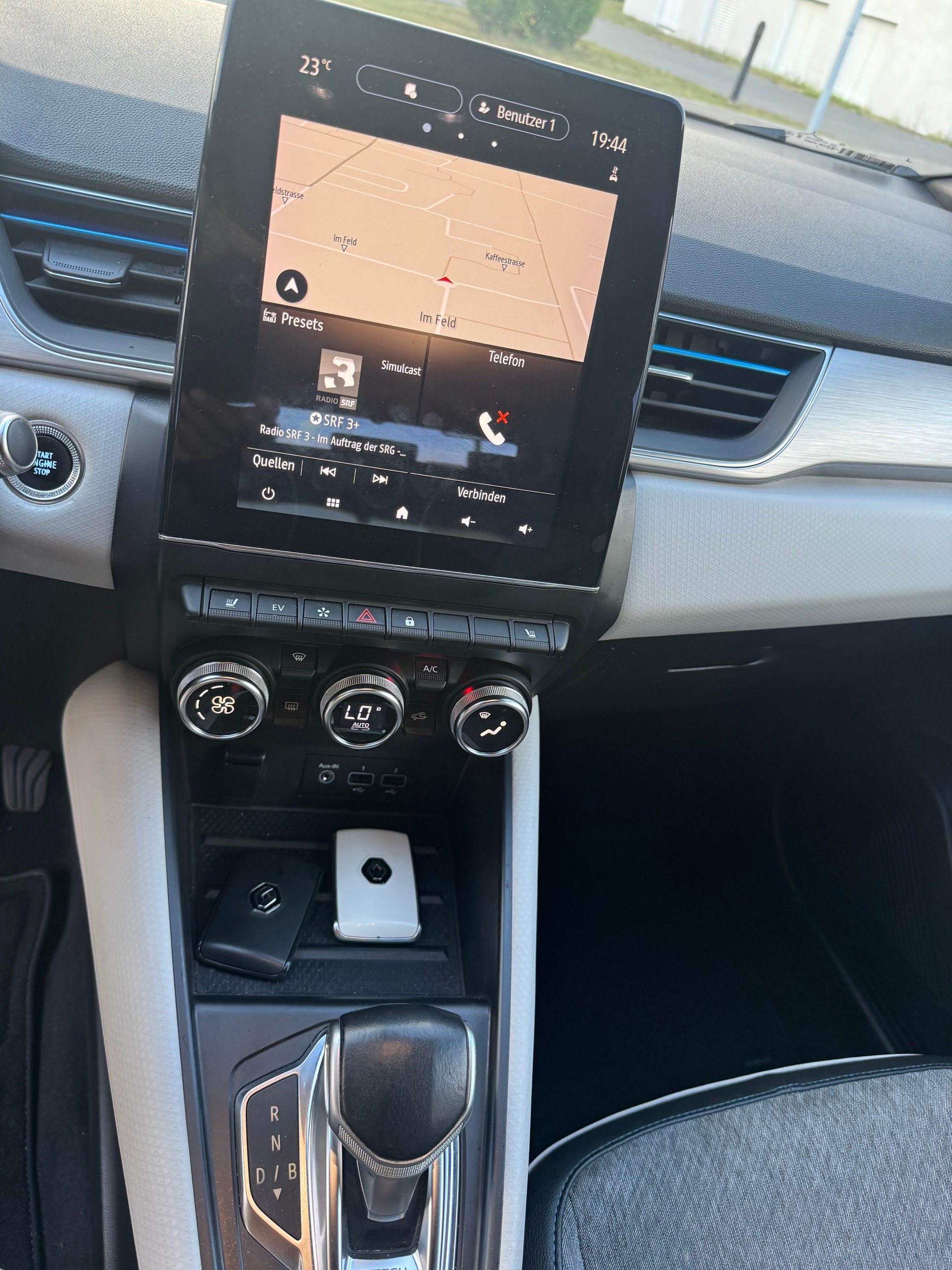RENAULT Captur 1.6 E-Tech Edition1 DHT-image-12