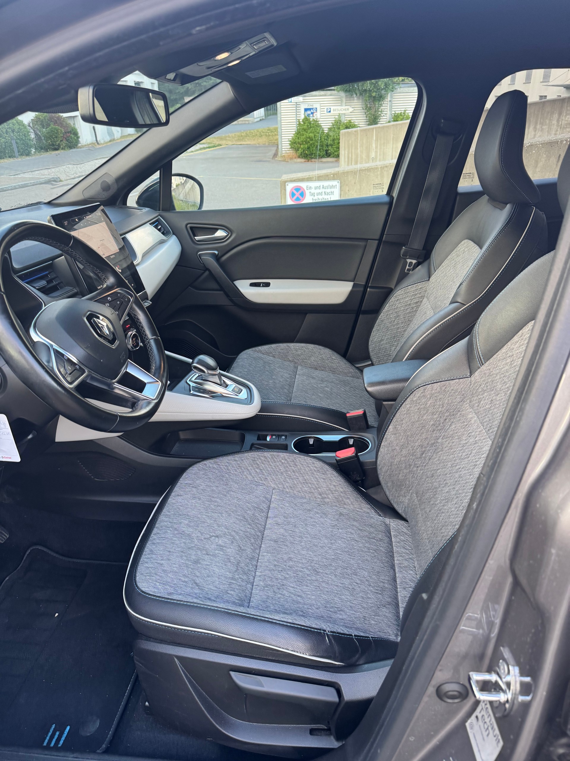 RENAULT Captur 1.6 E-Tech Edition1 DHT-image-11