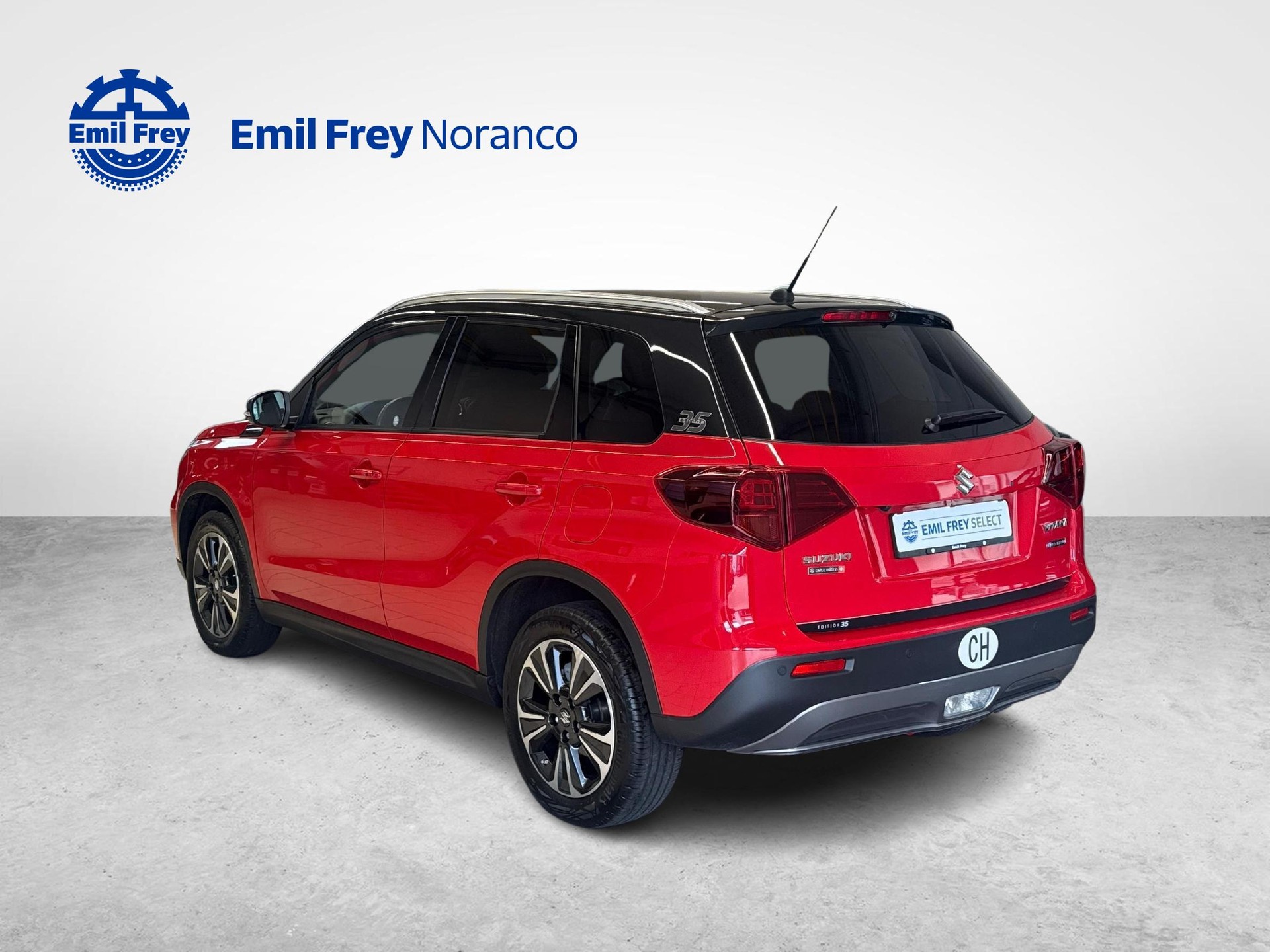 SUZUKI Vitara 1.5 Top Hybrid Edition 35 4x4 + Ruote invernali incluse-image-2