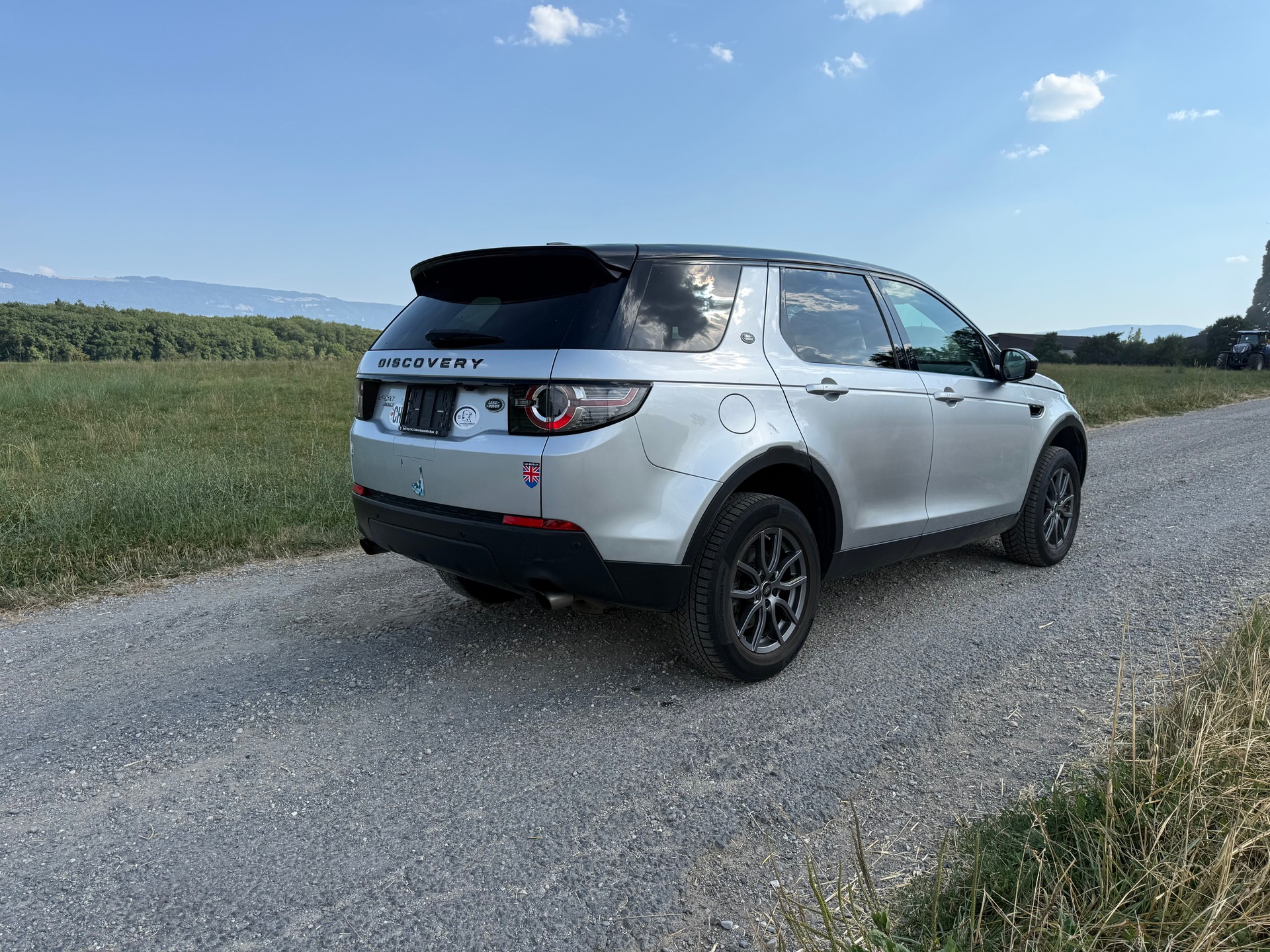 LAND ROVER Discovery Sport 2.0 Si4 SE AT9-image-3