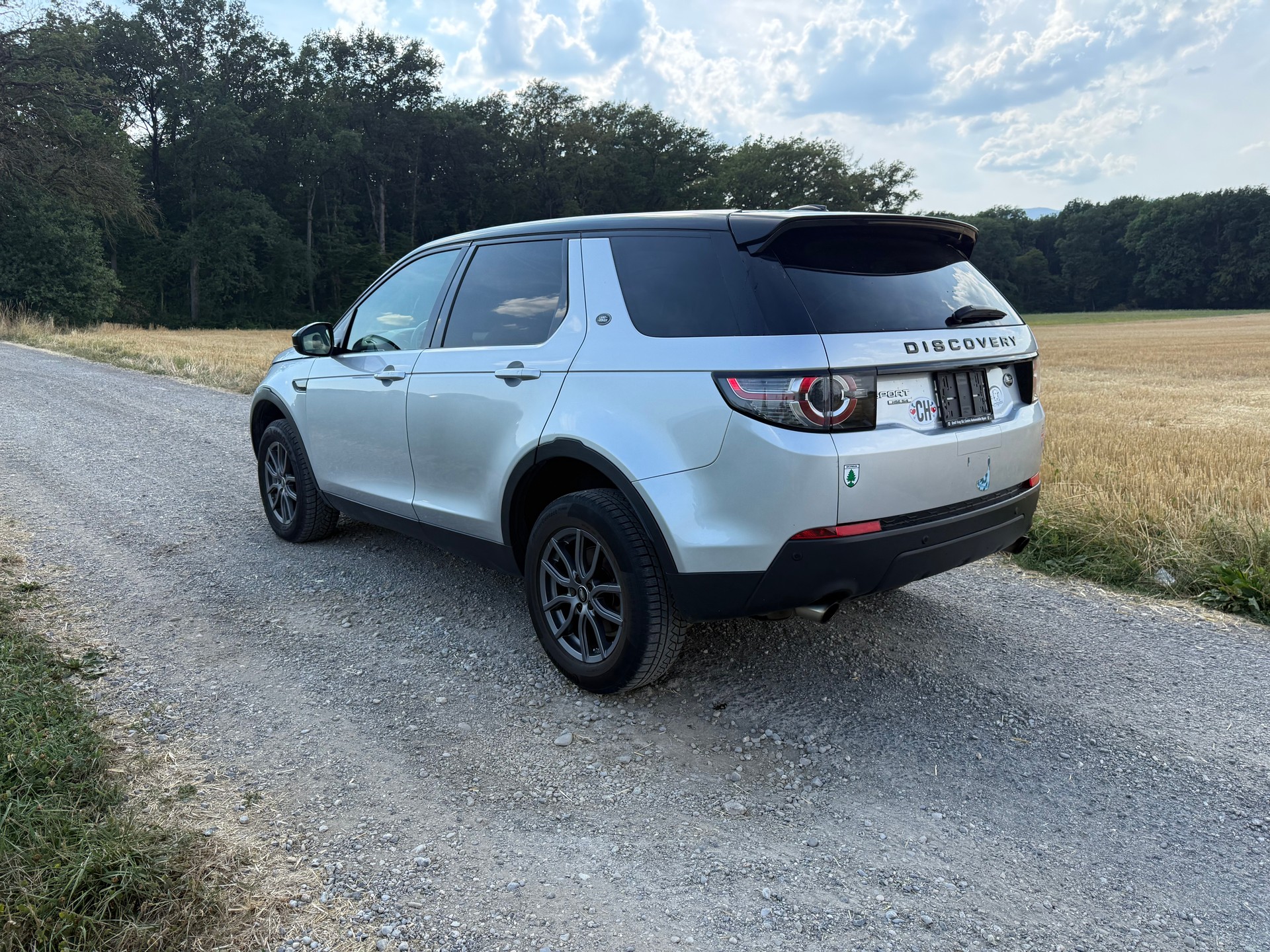 LAND ROVER Discovery Sport 2.0 Si4 SE AT9-image-4