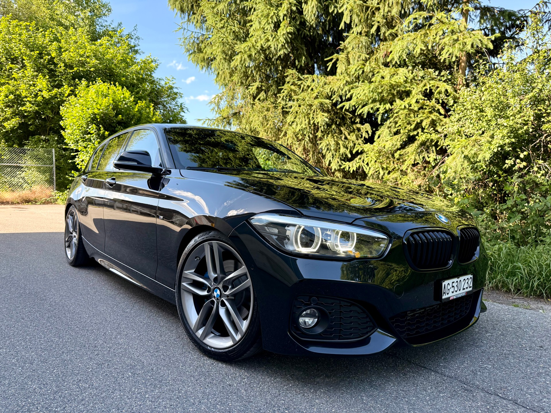 BMW 120d xDrive-image-0