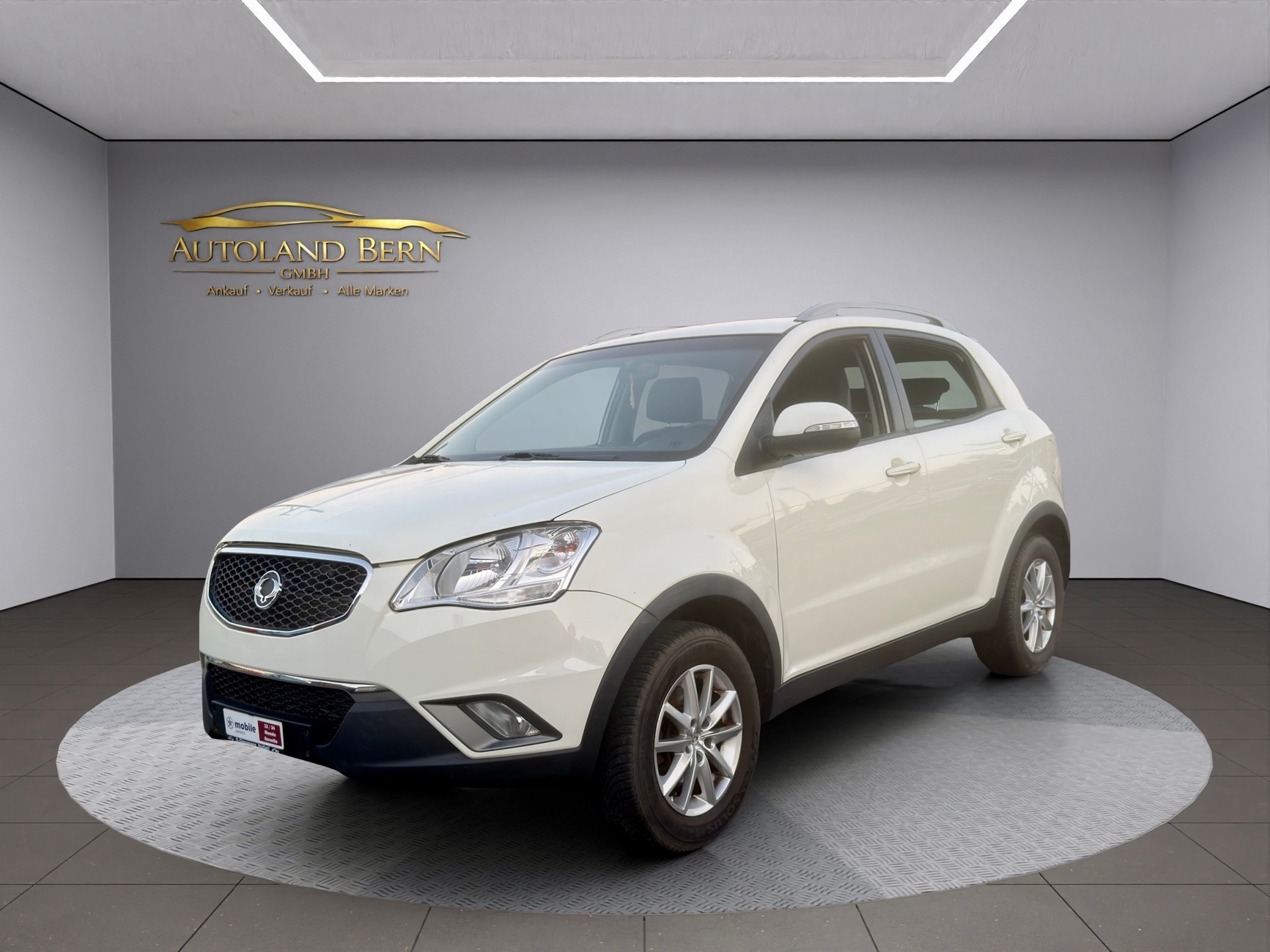 KGM-SsangYong Korando 2.0 e-XDI Sapphire-image-0