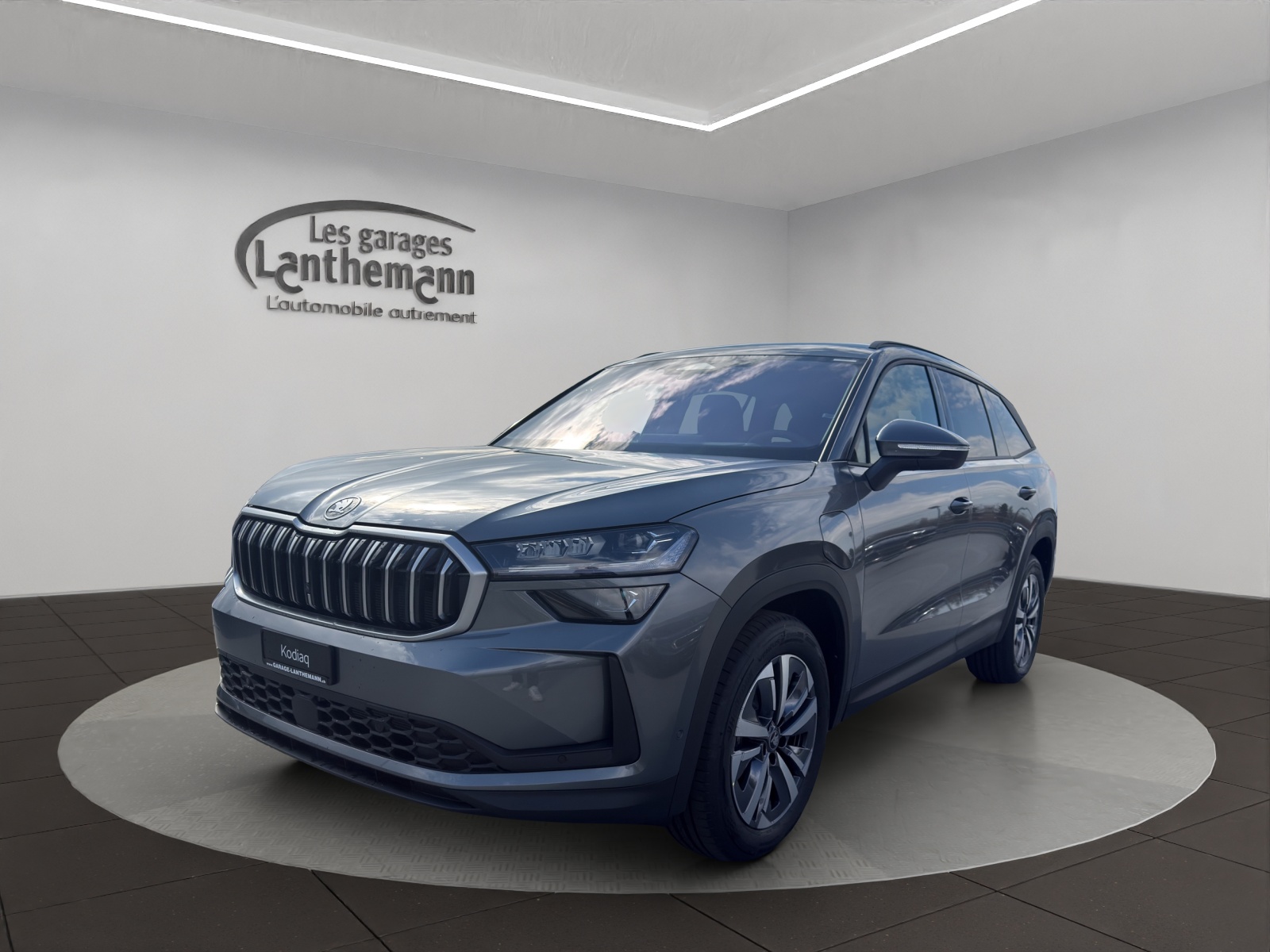SKODA Kodiaq 1.5 TSI PHEV Dynamic-image-0