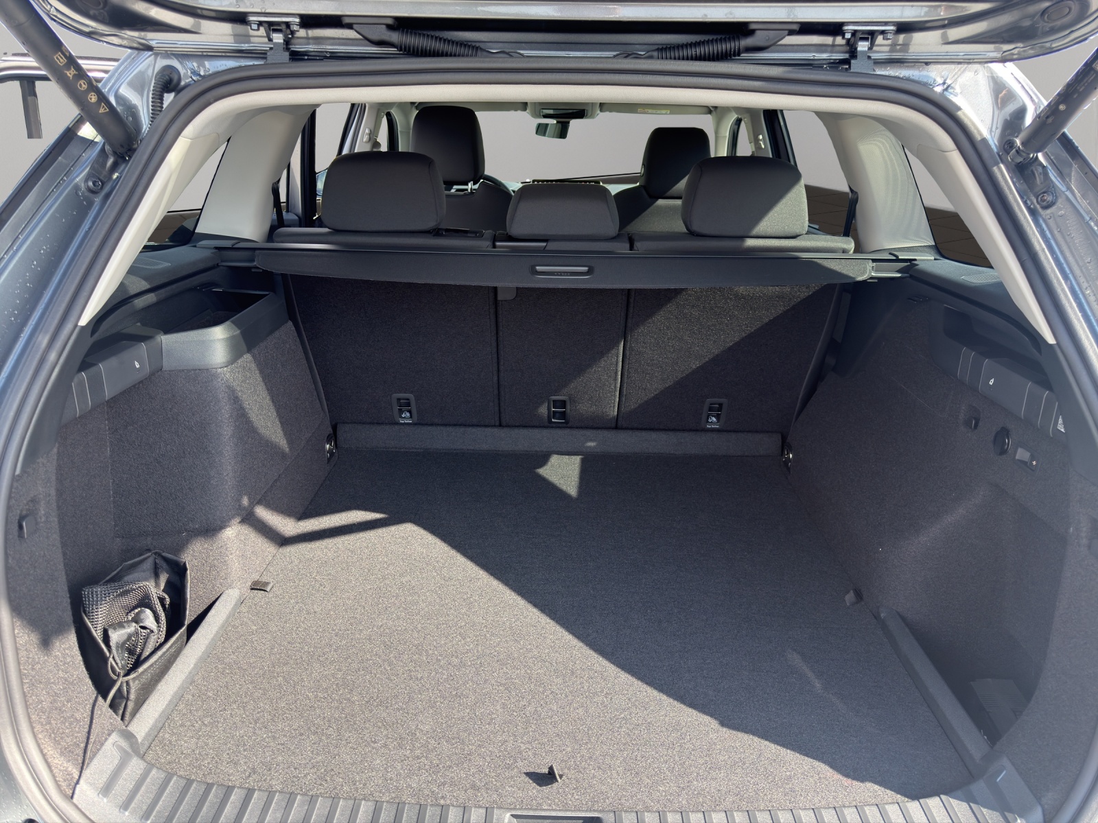 SKODA Kodiaq 1.5 TSI PHEV Dynamic-image-18
