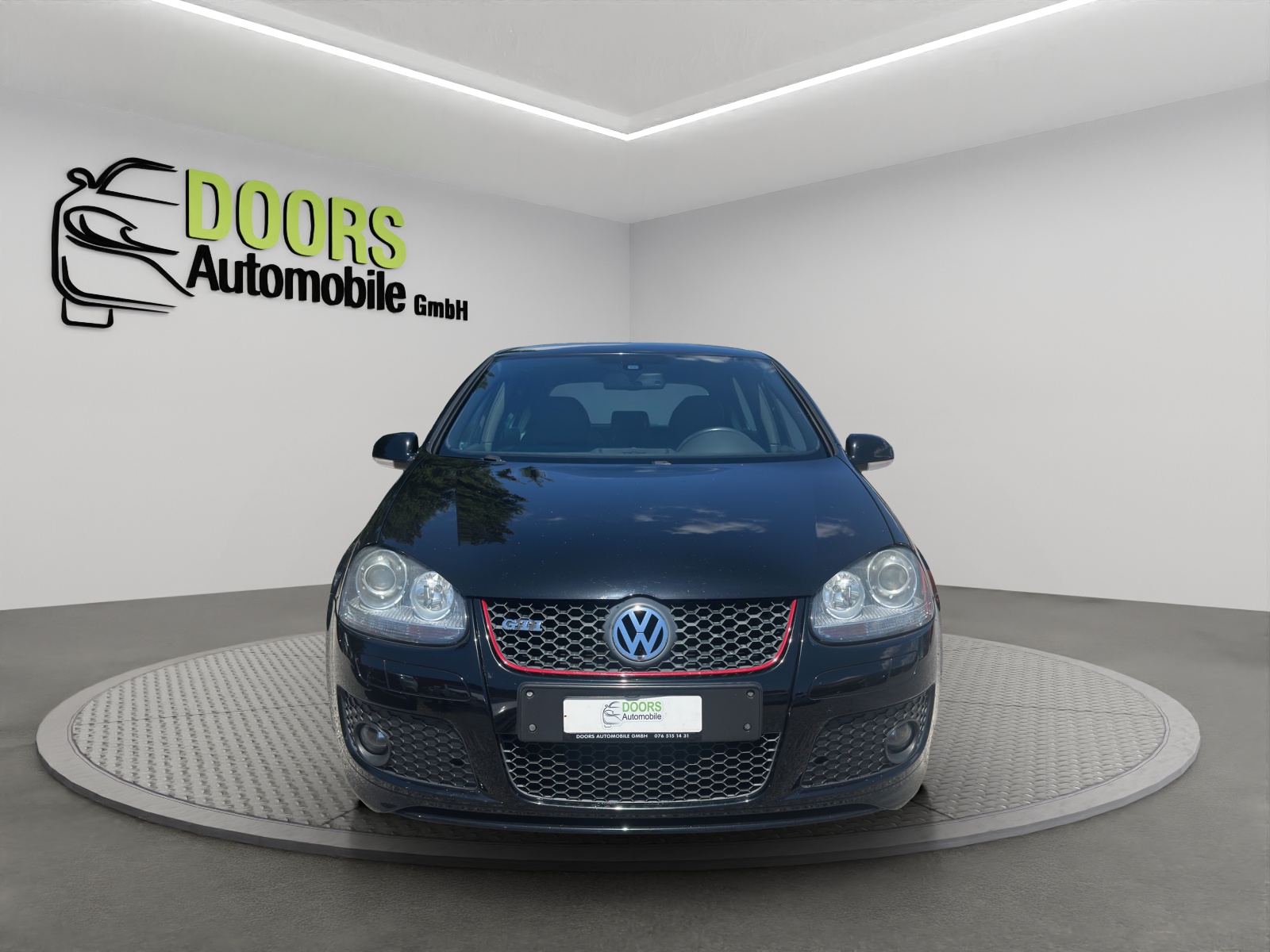 VW Golf 2.0 TFSI GTI Edition 30-image-1