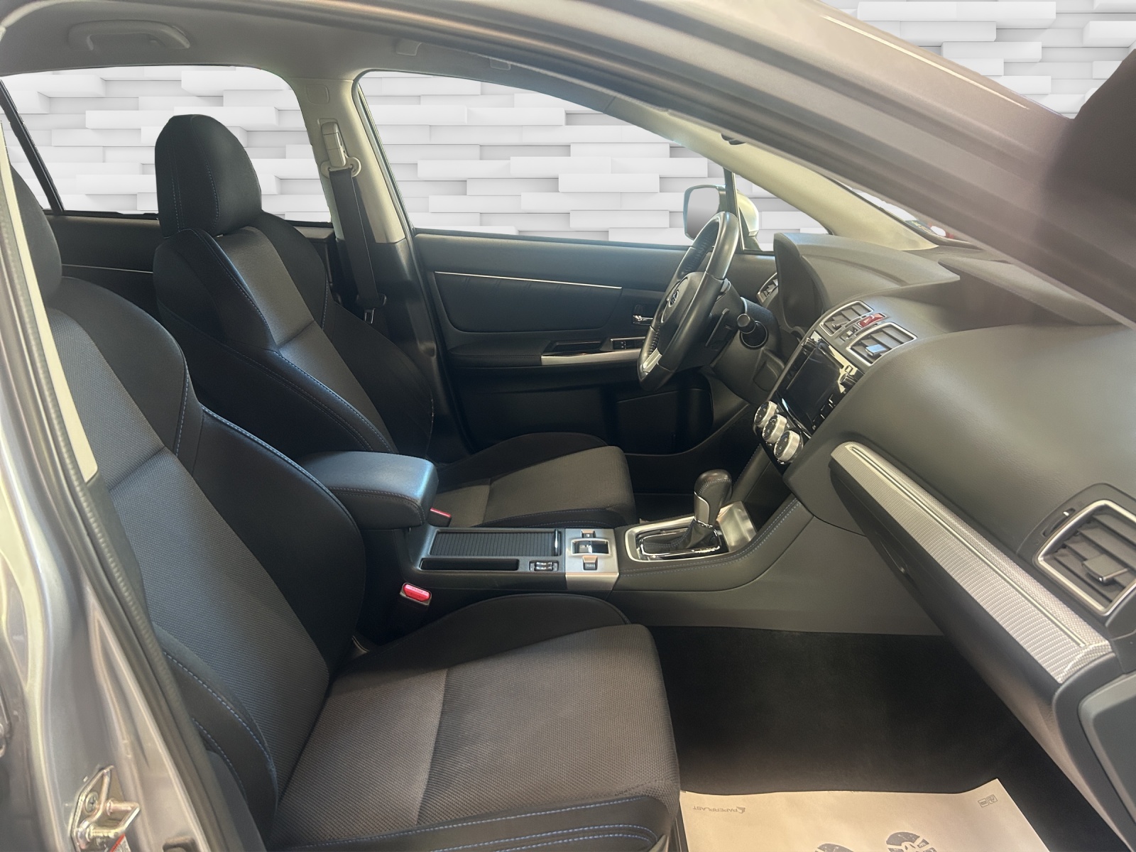 SUBARU Levorg 1.6DIT Swiss S AWD Lineartronic-image-8