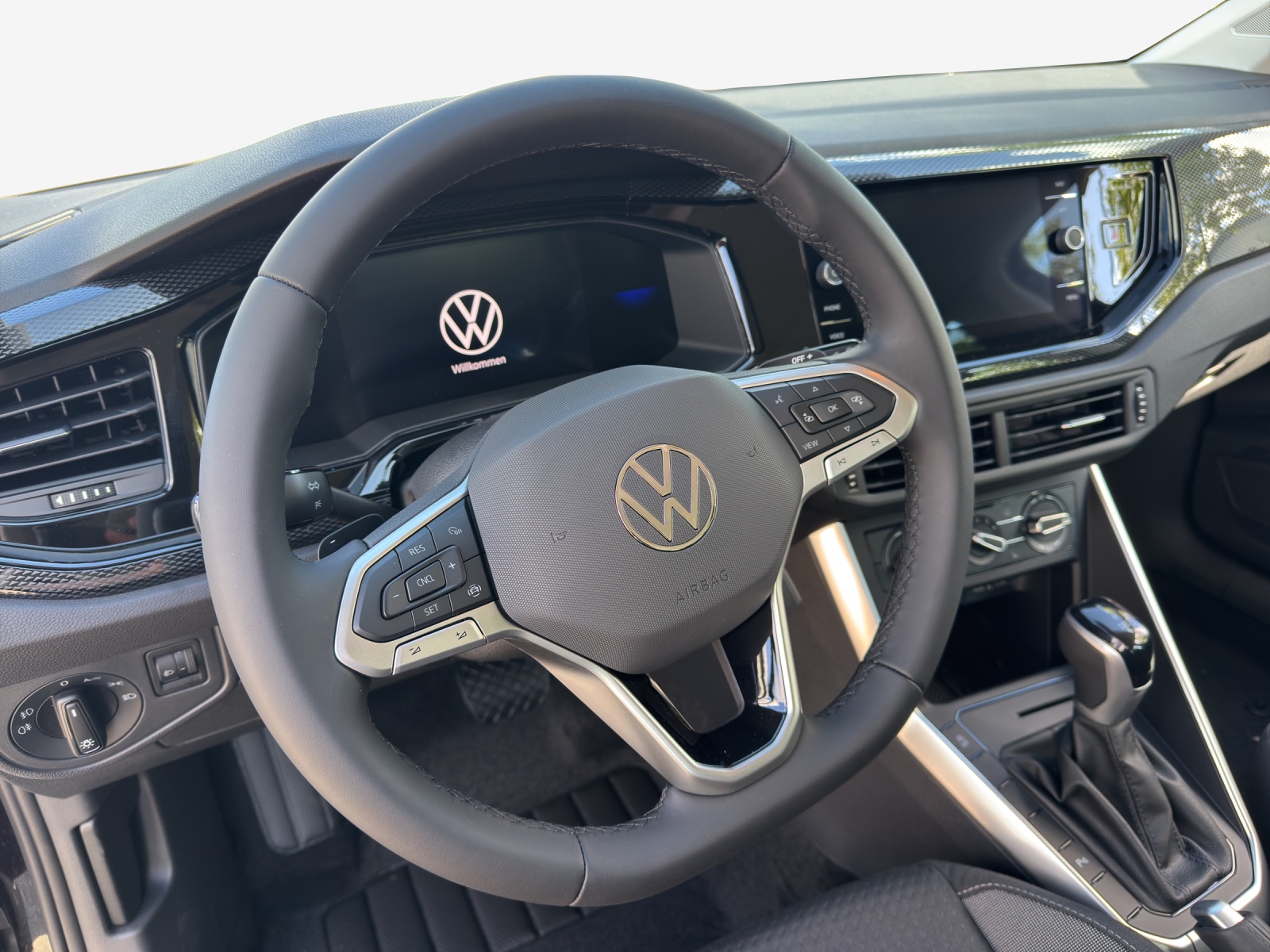 VW Polo 1.0 TSI Life DSG-image-9