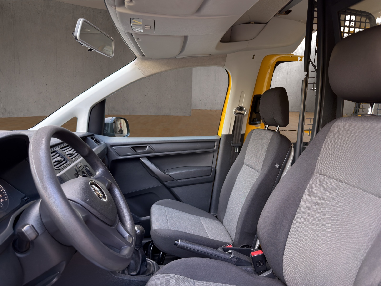 VW Caddy Maxi 1.0TSI BlueMotion Technology-image-5