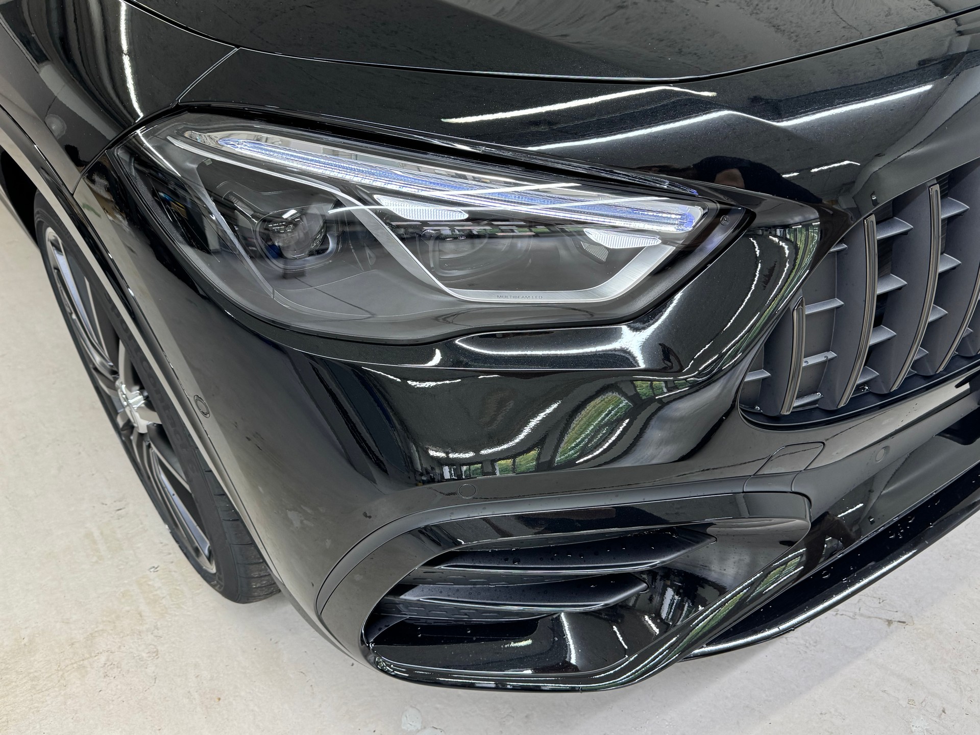 MERCEDES-BENZ GLA AMG 35 4Matic 8G-DCT-image-6