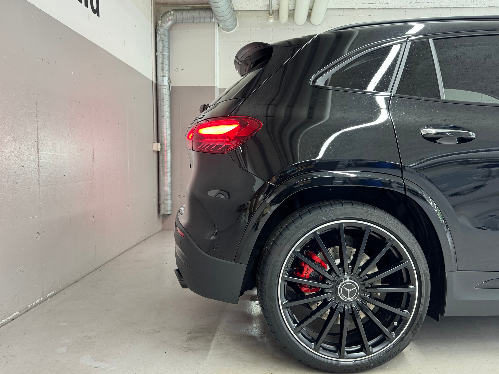 MERCEDES-BENZ GLA AMG 35 4Matic 8G-DCT-image-4
