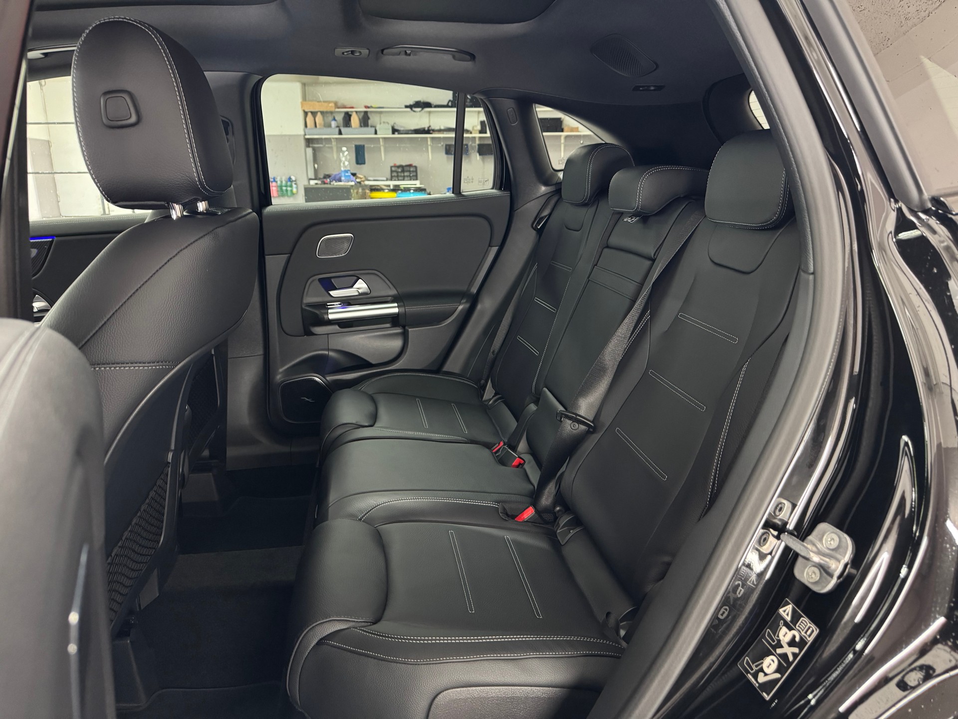 MERCEDES-BENZ GLA AMG 35 4Matic 8G-DCT-image-12
