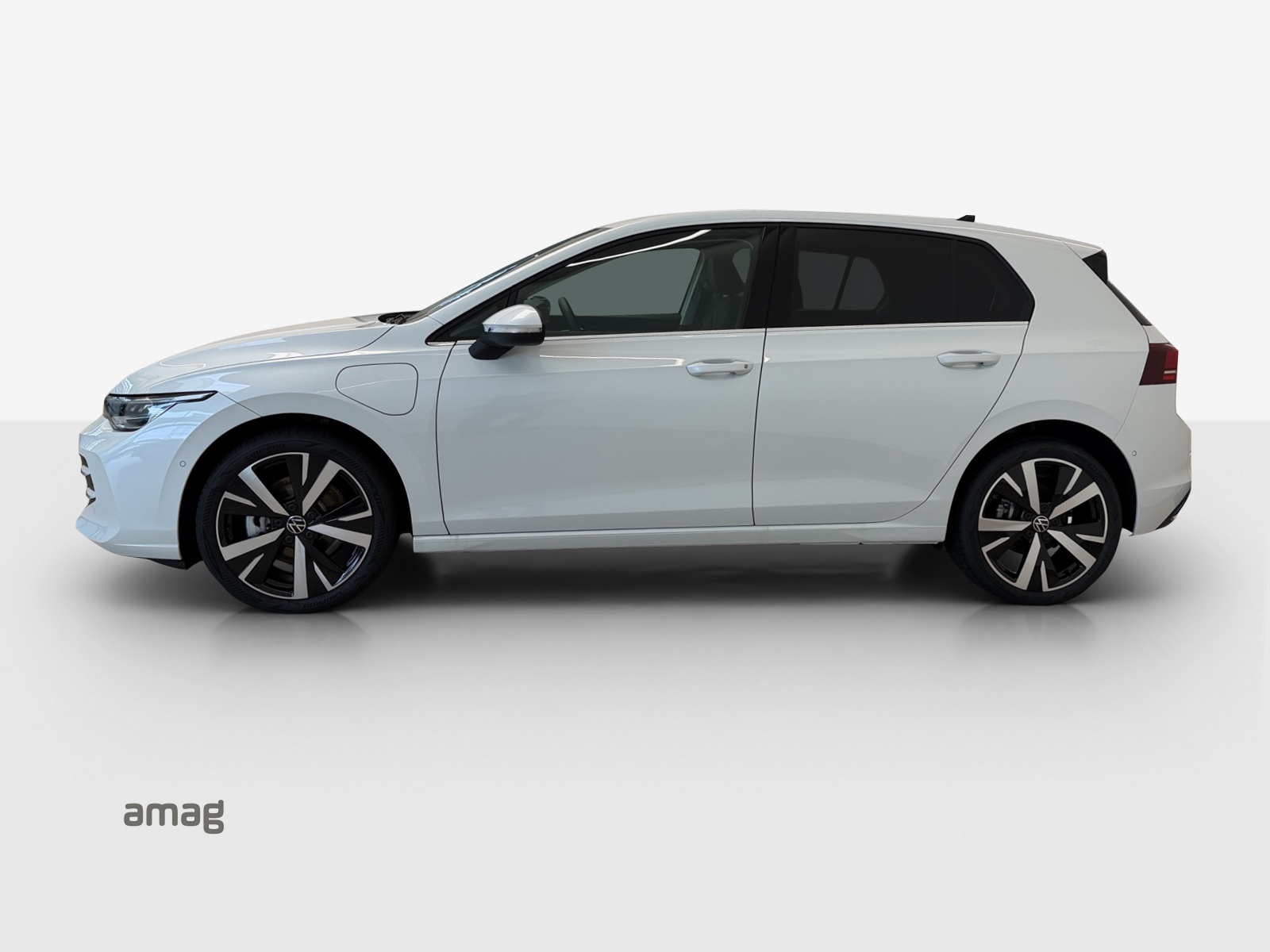 VW Golf 1.5 TSI PHEV Style-image-1