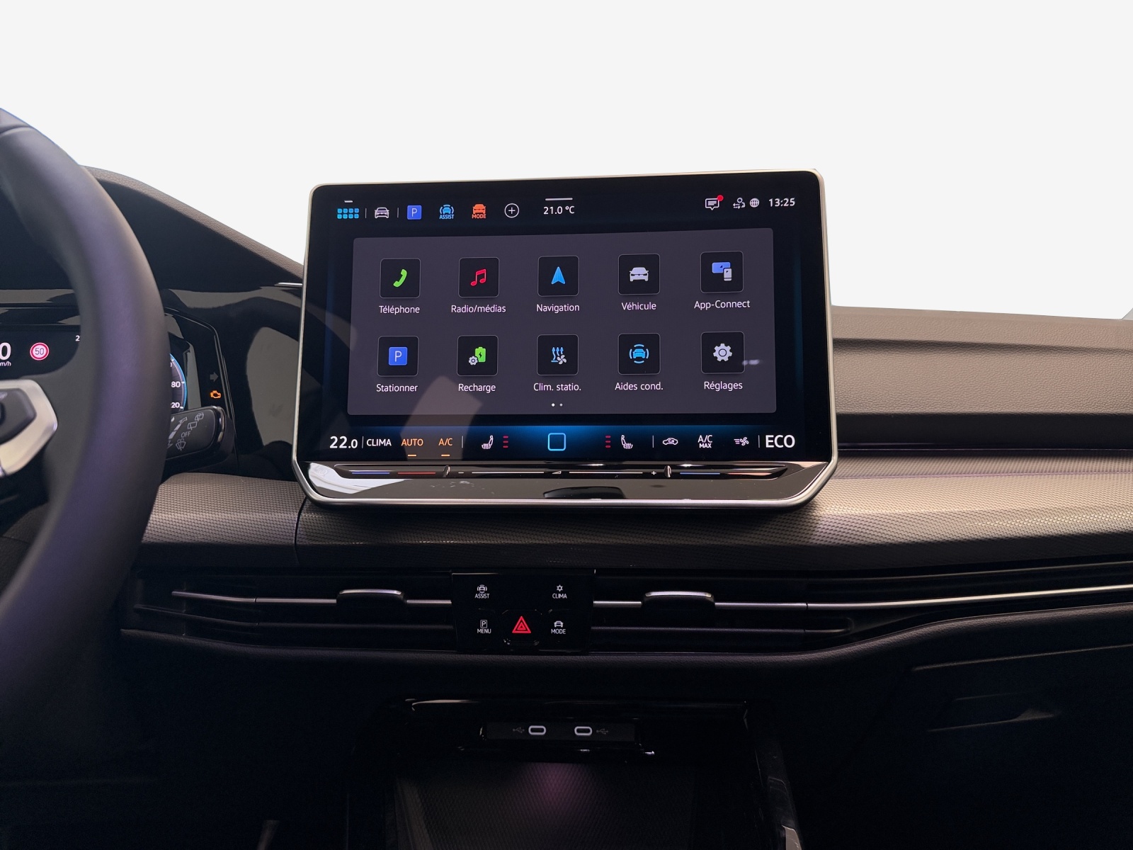 VW Golf 1.5 TSI PHEV Style-image-10