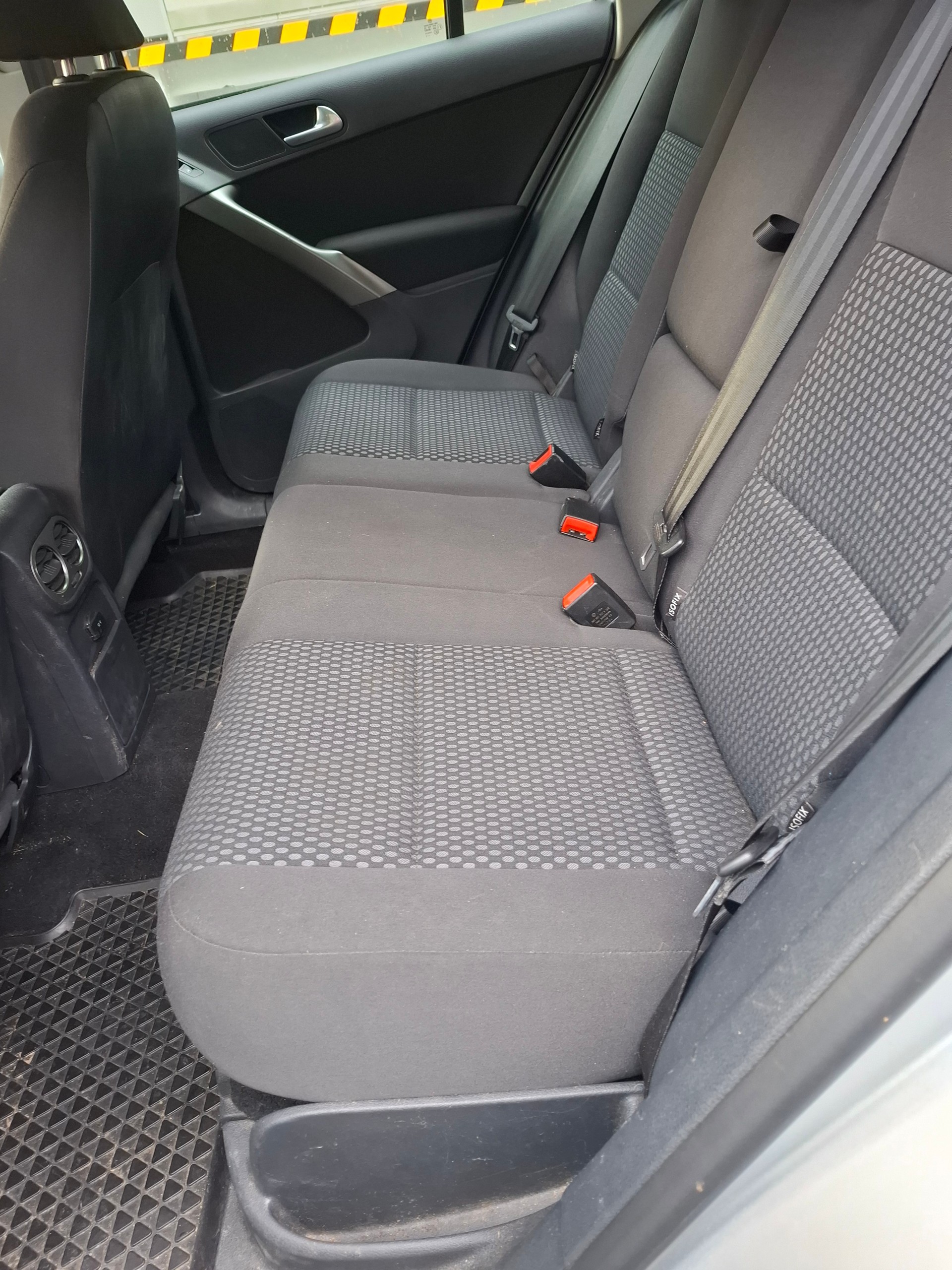 VW Tiguan 2.0 TDI Trend&Fun Tiptronic-image-7