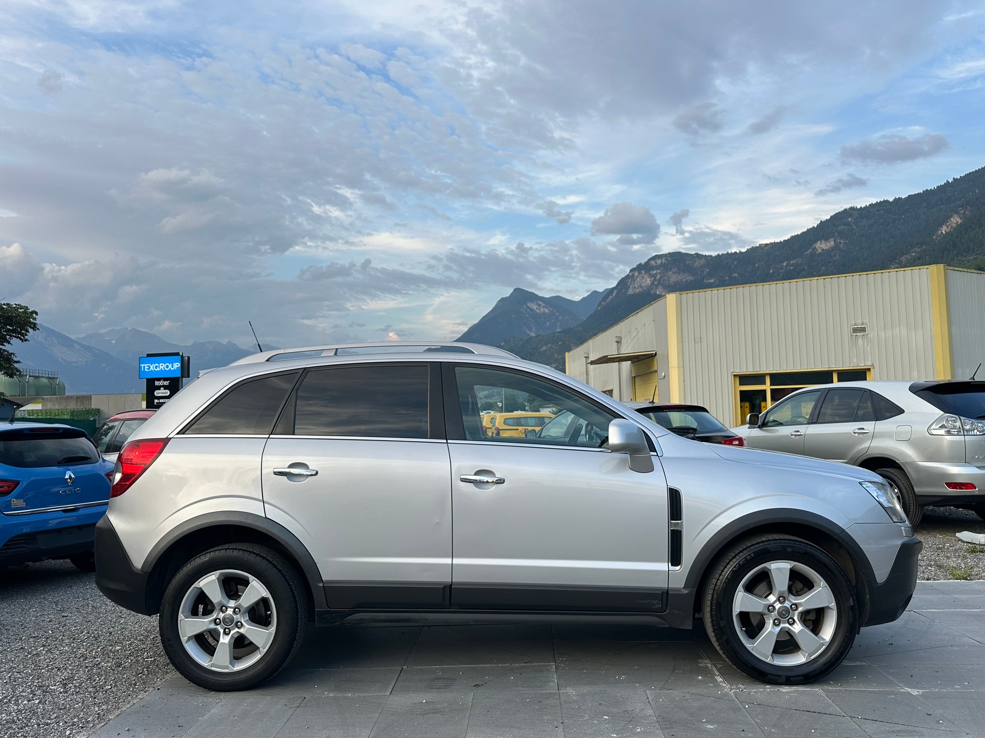 OPEL Antara 2.0 CDTi Cosmo 4WD-image-5