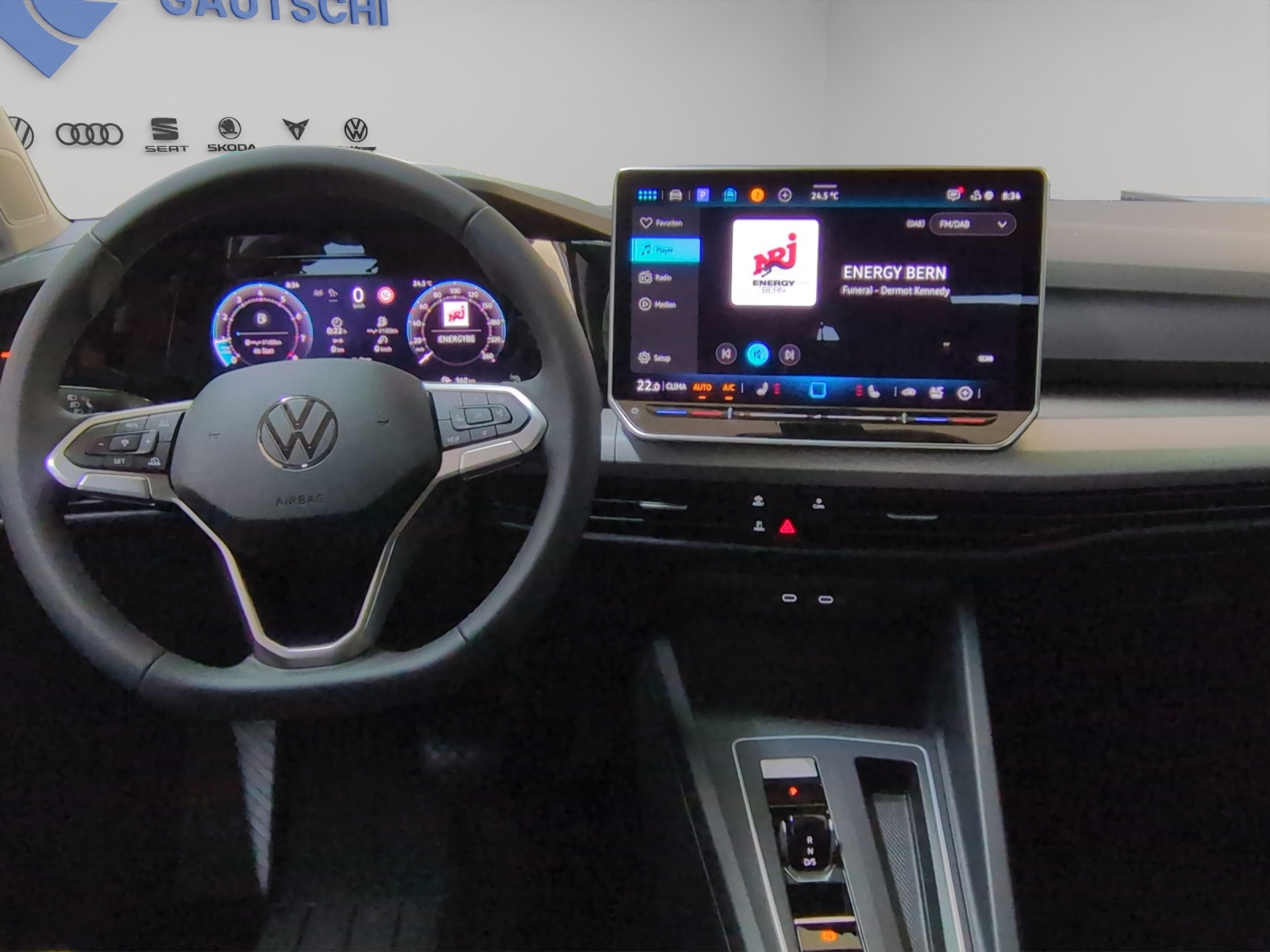 VW Golf 1.5 e TSI mHEV Value DSG-image-6