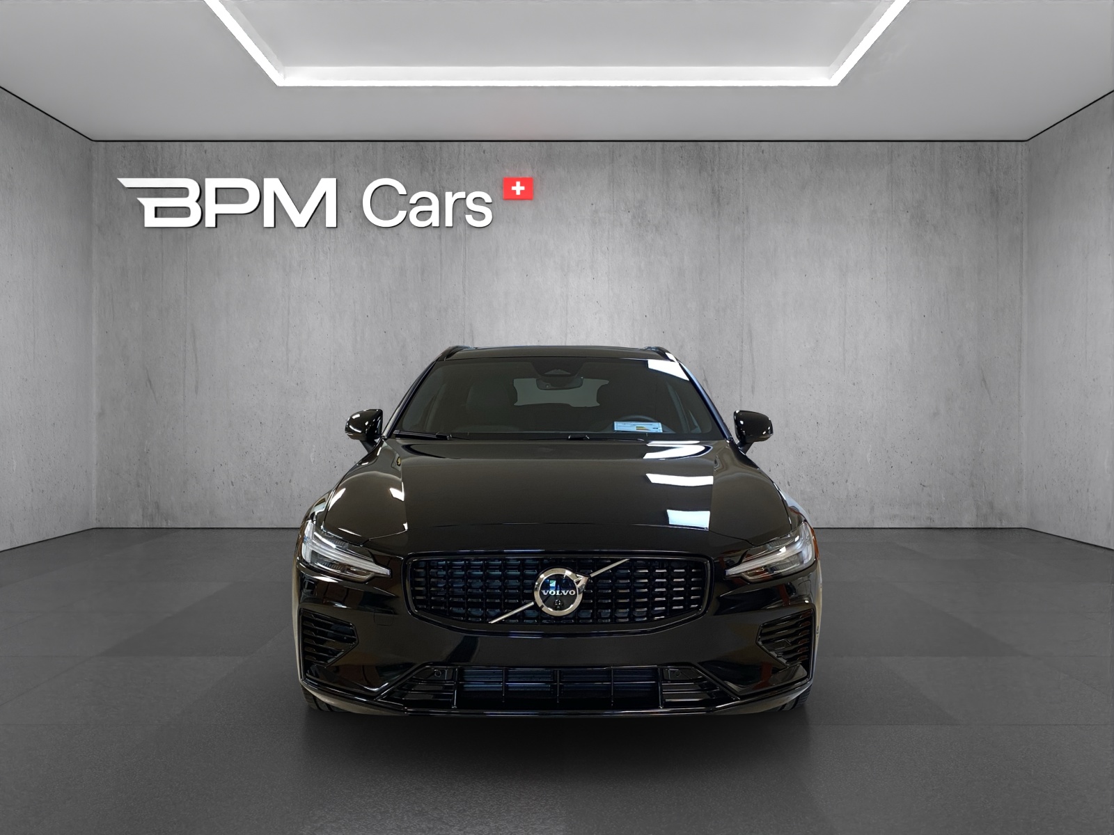 VOLVO V60 2.0 T6 TE Ultra Dark eAWD-image-1