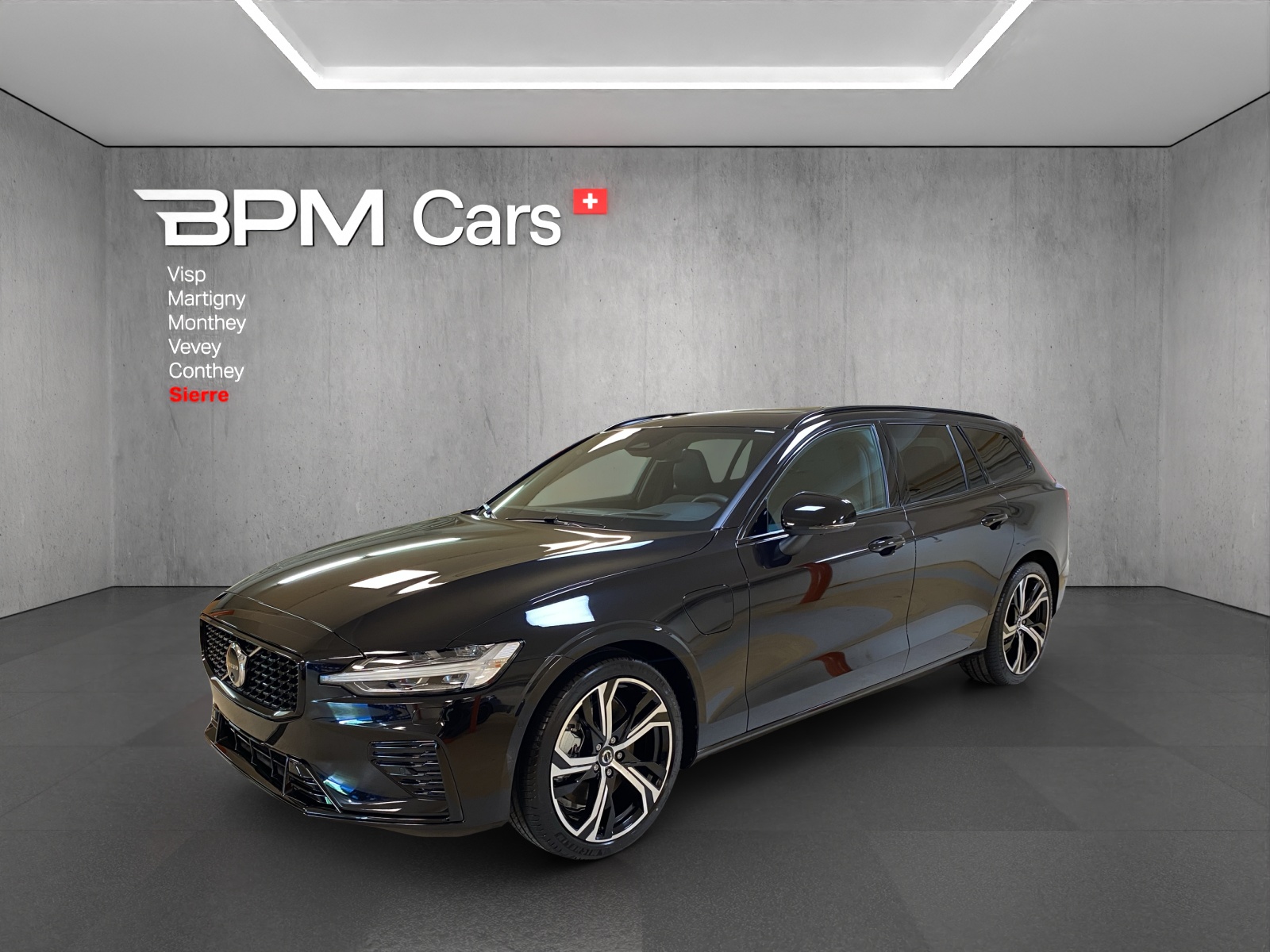 VOLVO V60 2.0 T6 TE Ultra Dark eAWD
