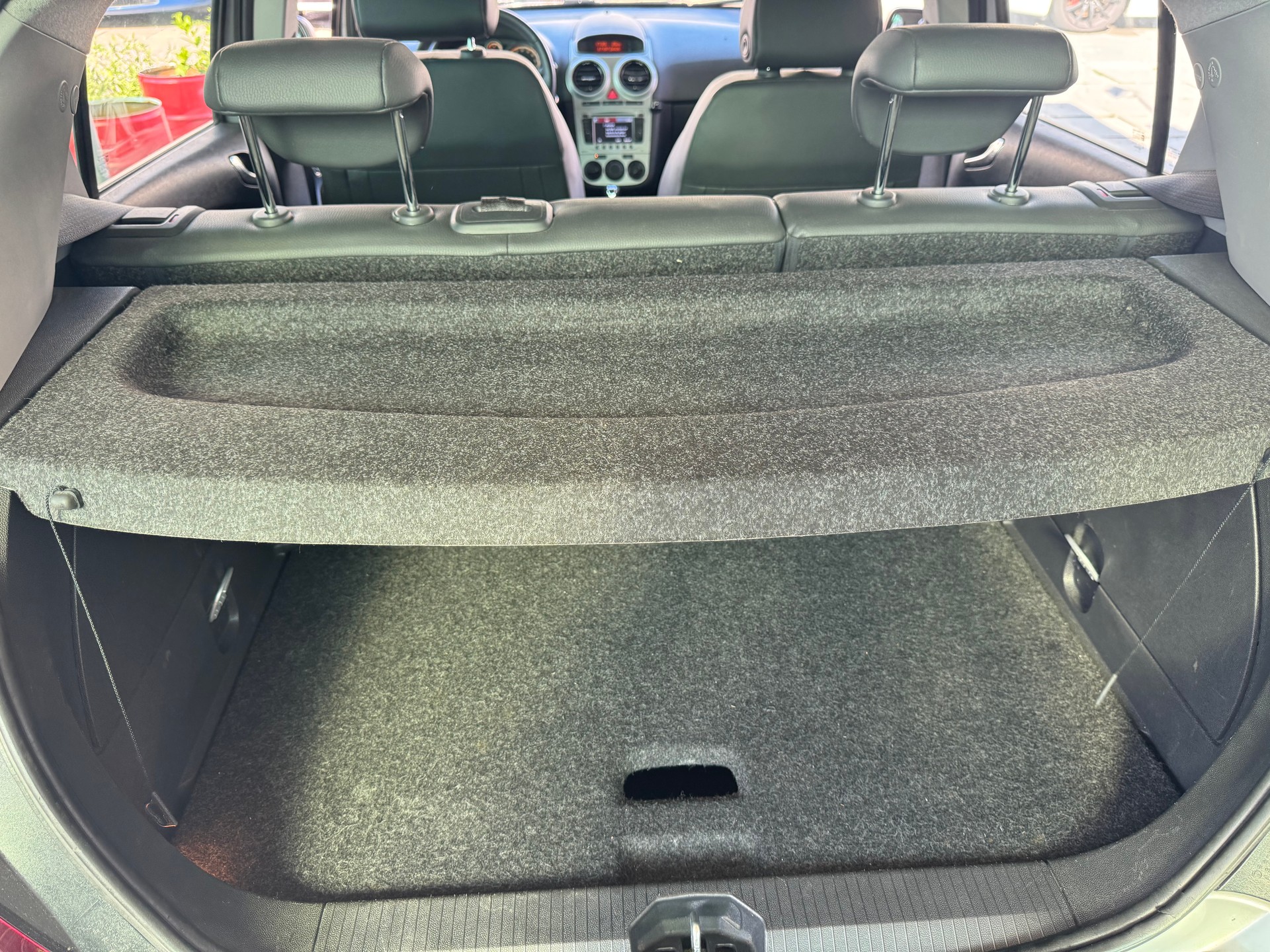 OPEL Corsa 1.4 TP Color Edition Automatic-image-14