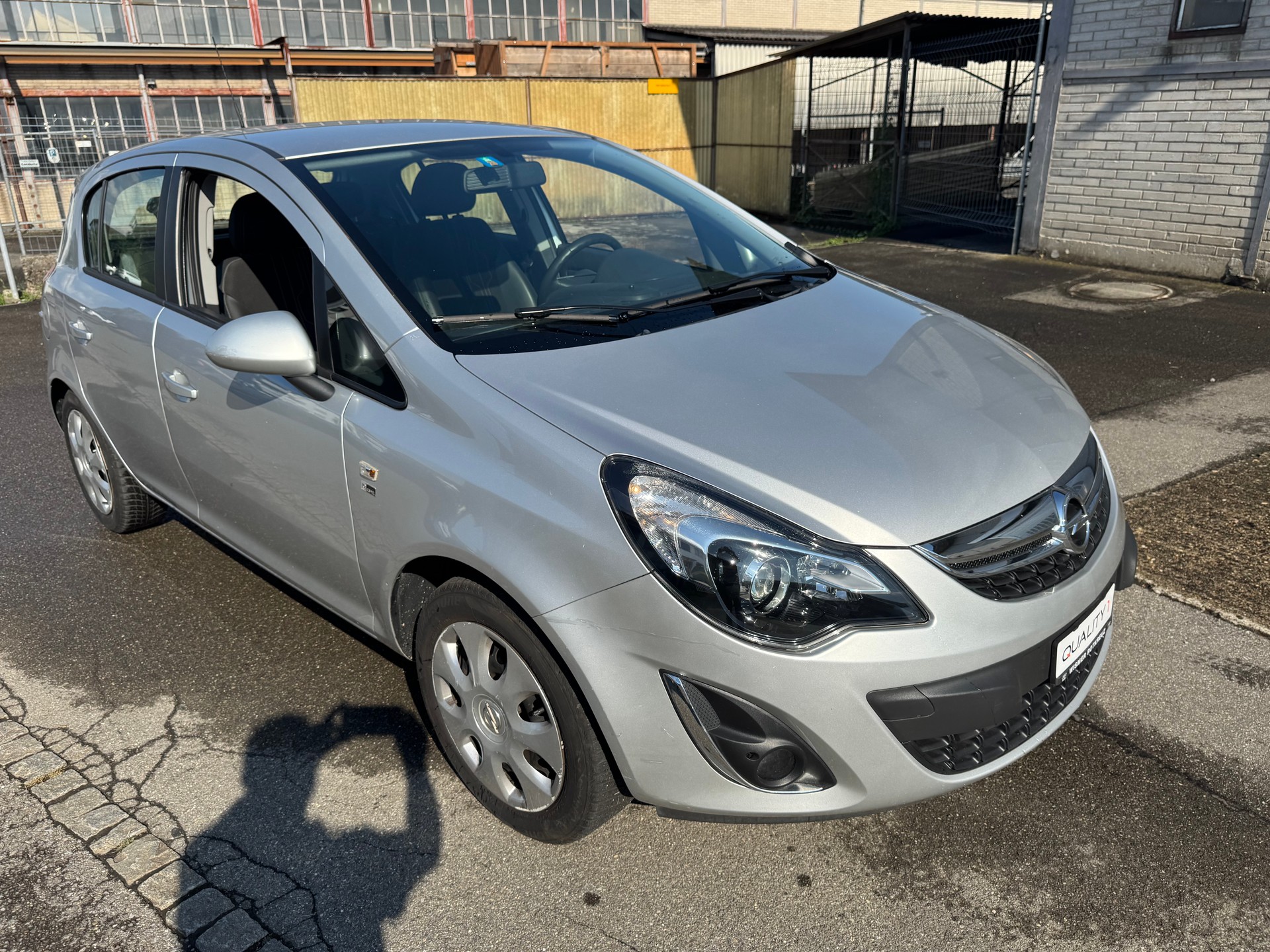 OPEL Corsa 1.4 TP Color Edition Automatic-image-2