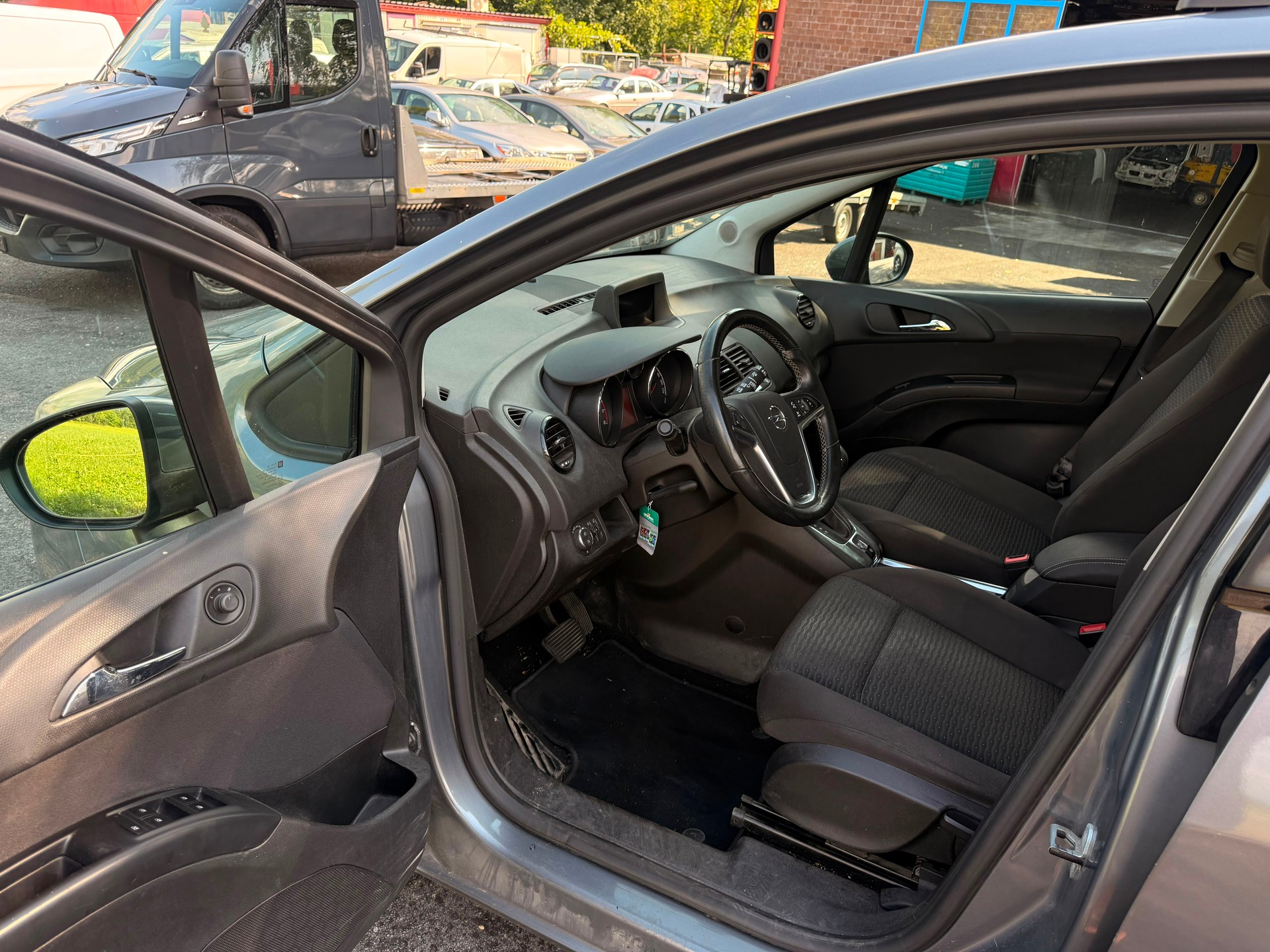 OPEL Meriva 1.4 Turbo Drive Automatic-image-10