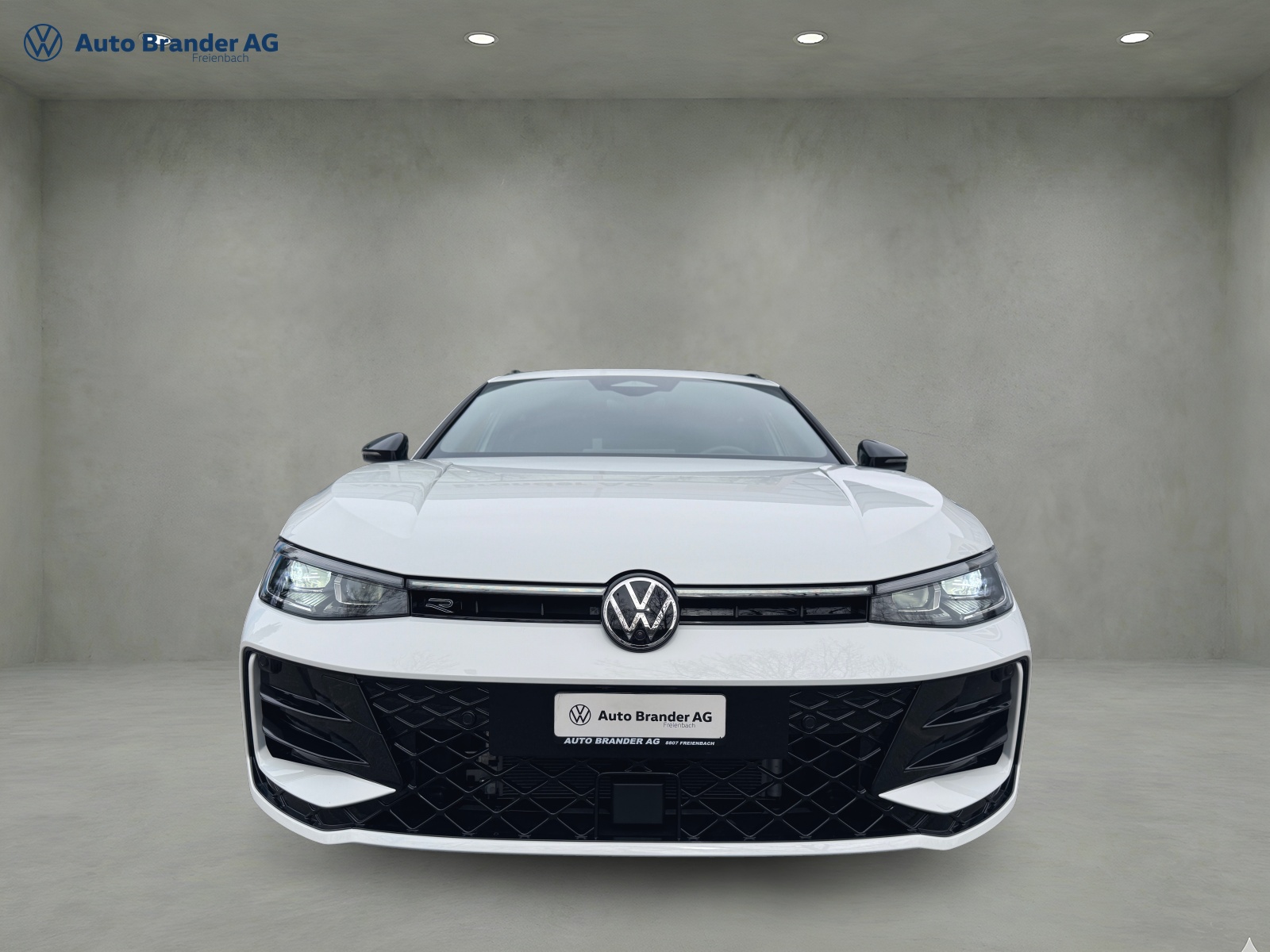 VW Passat Variant 1.5 TSI evo2 Plug-In- Hybrid R-Line DSG-image-6