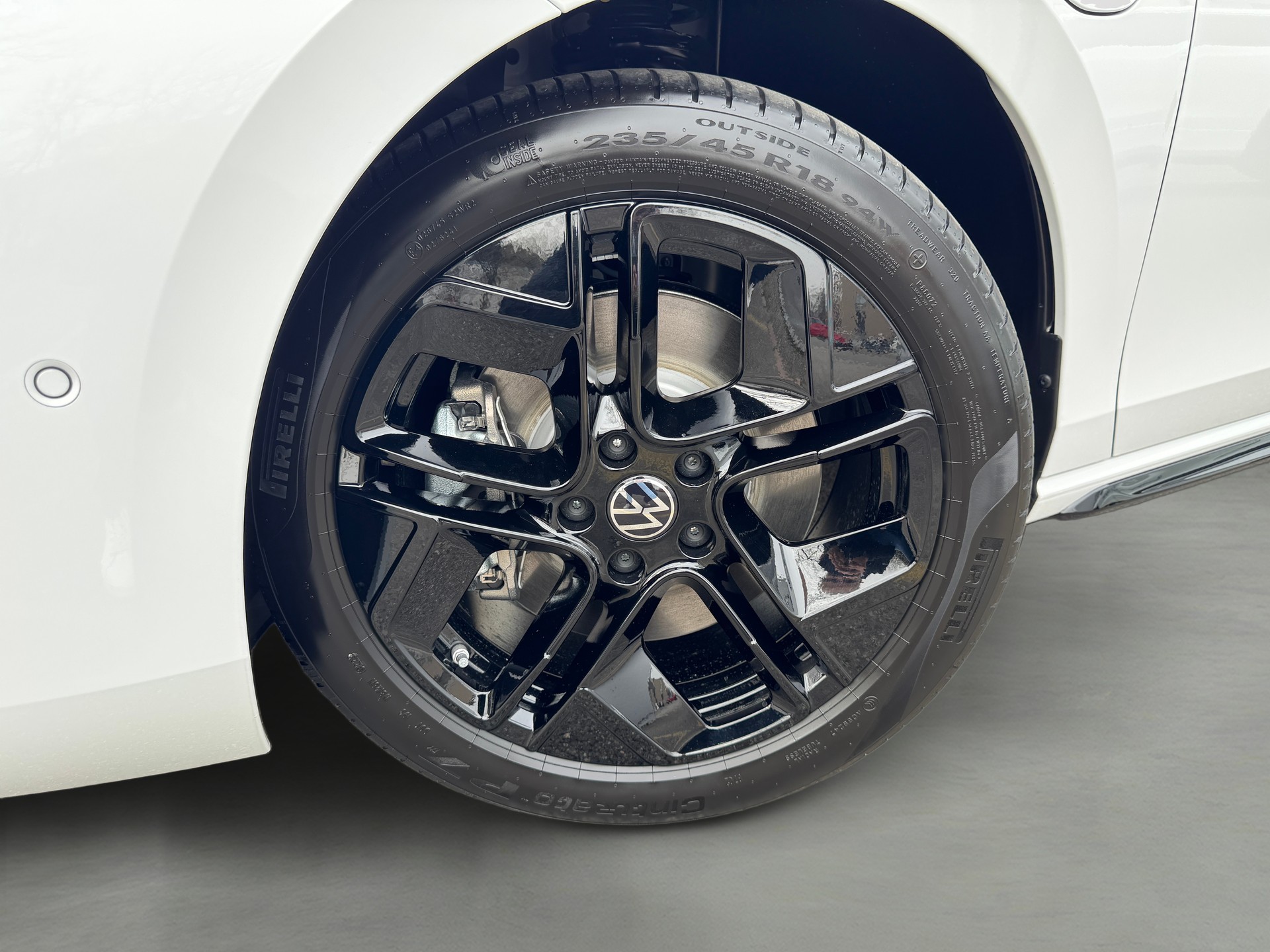 VW Passat Variant 1.5 TSI evo2 Plug-In- Hybrid R-Line DSG-image-7