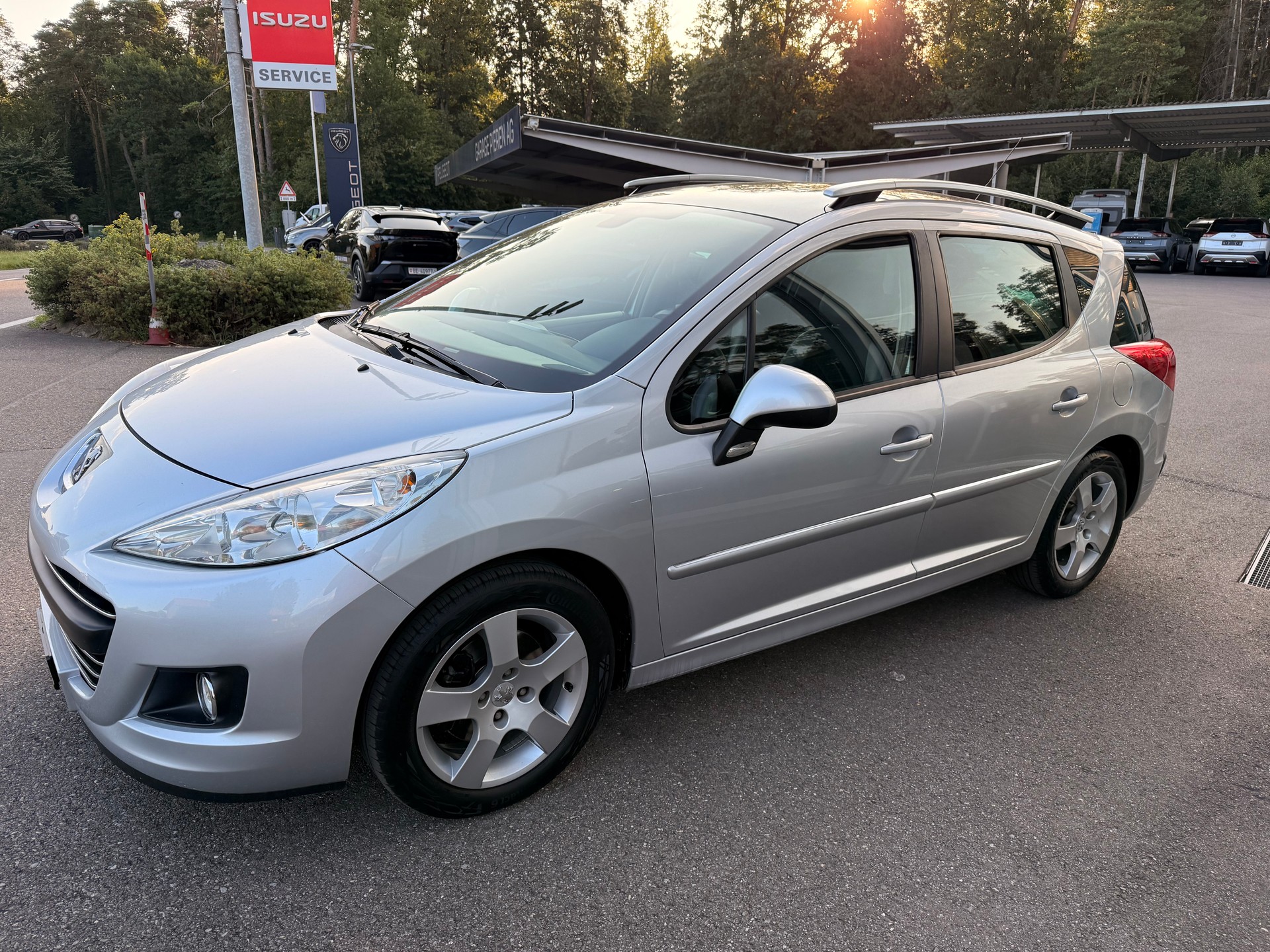 PEUGEOT 207 SW 1.6 16V Lion Ed.-image-1