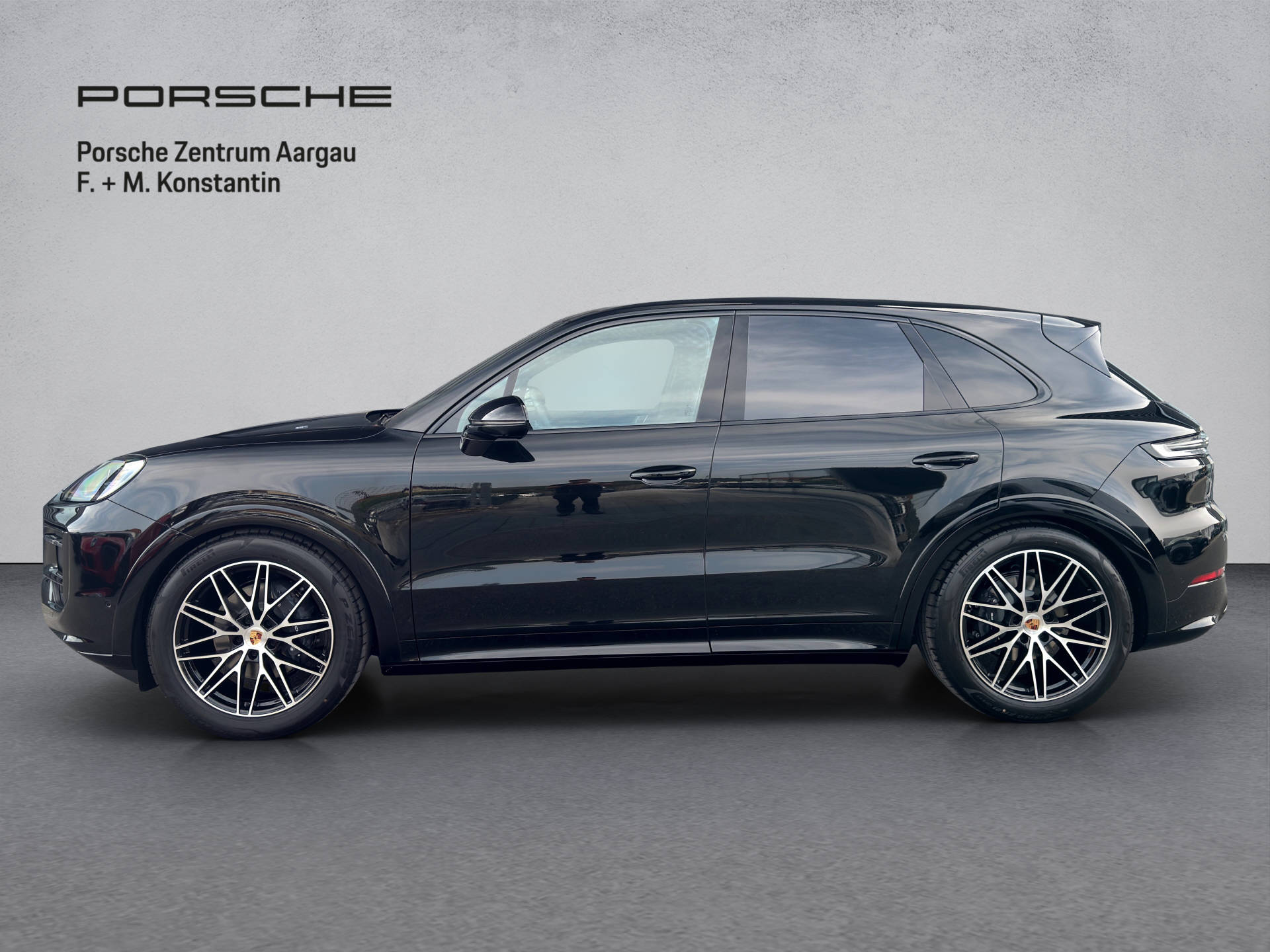 PORSCHE Cayenne Black Edition-image-2