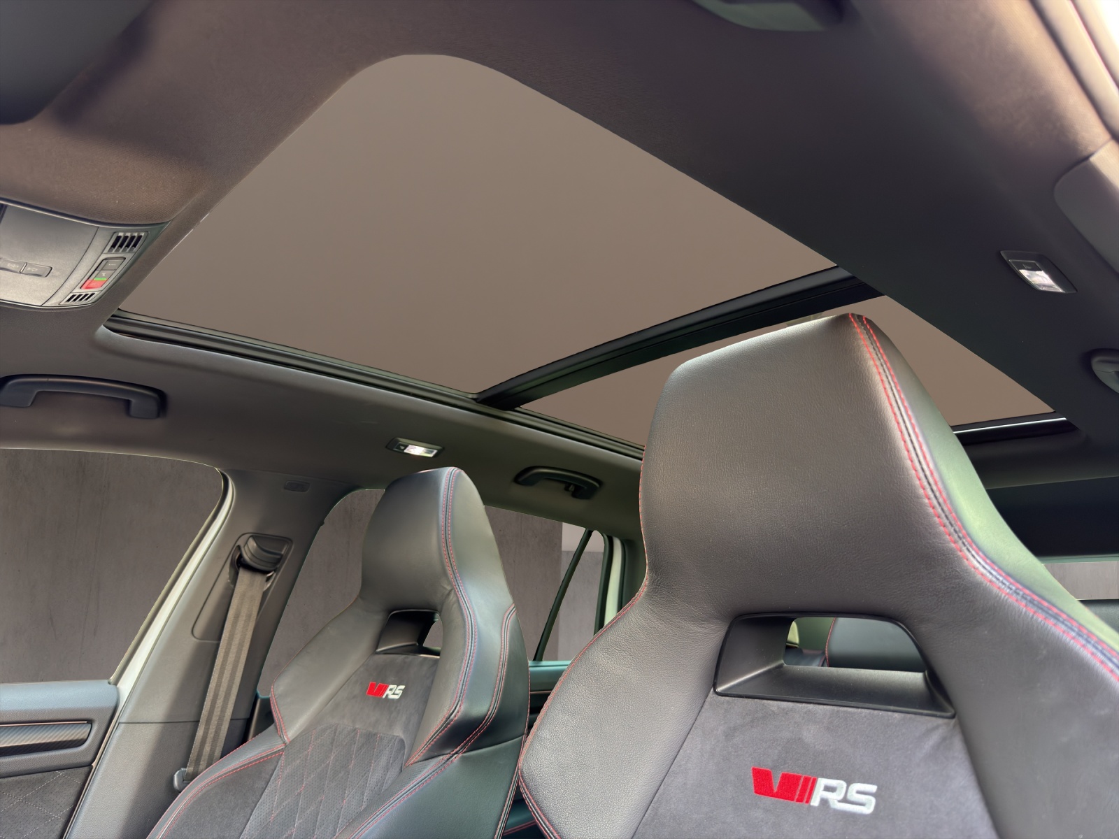 SKODA Kodiaq 2.0 Bi-TDI SCR RS 4x4 DSG-image-23