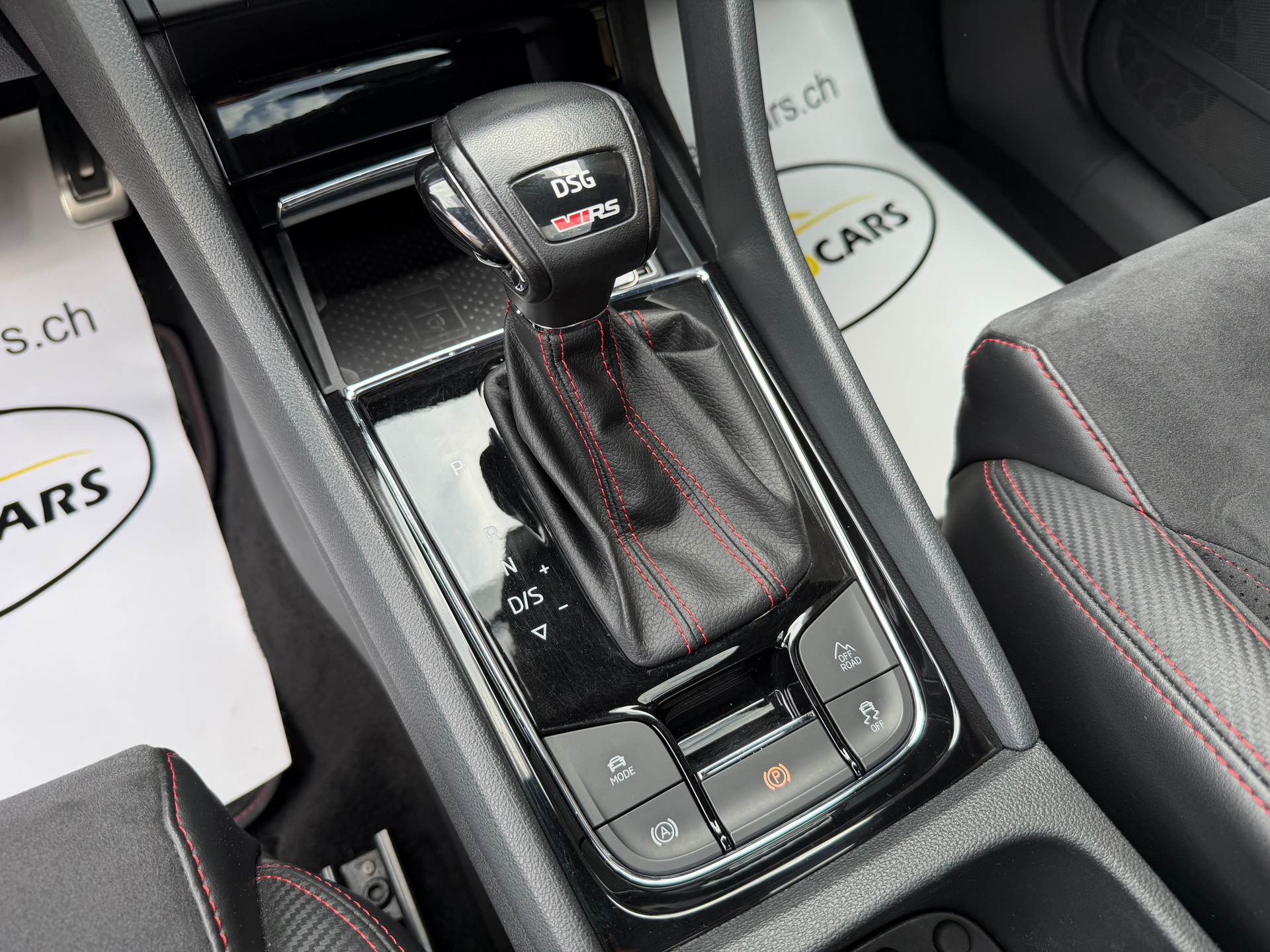 SKODA Kodiaq 2.0 Bi-TDI SCR RS 4x4 DSG-image-10