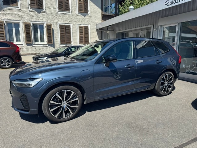 VOLVO XC60 2.0 T6 TE Ultimate Dark eAWD-image-5
