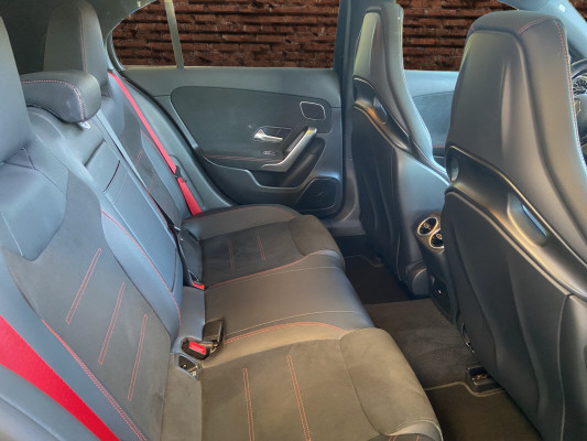MERCEDES-BENZ A AMG 45 S 4Matic 8G-DCT-image-12