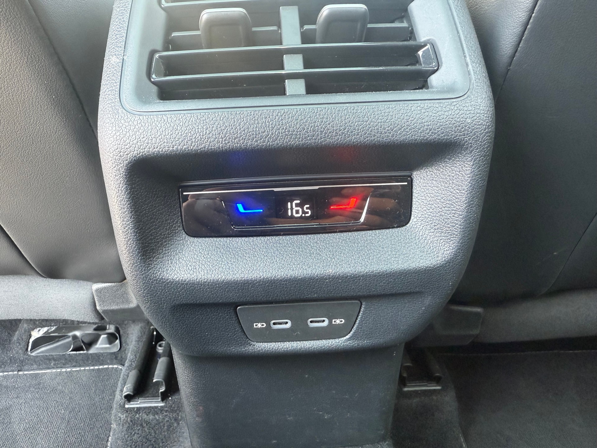 VW Tiguan 2.0 TSI R-Line DSG 4motion-image-12