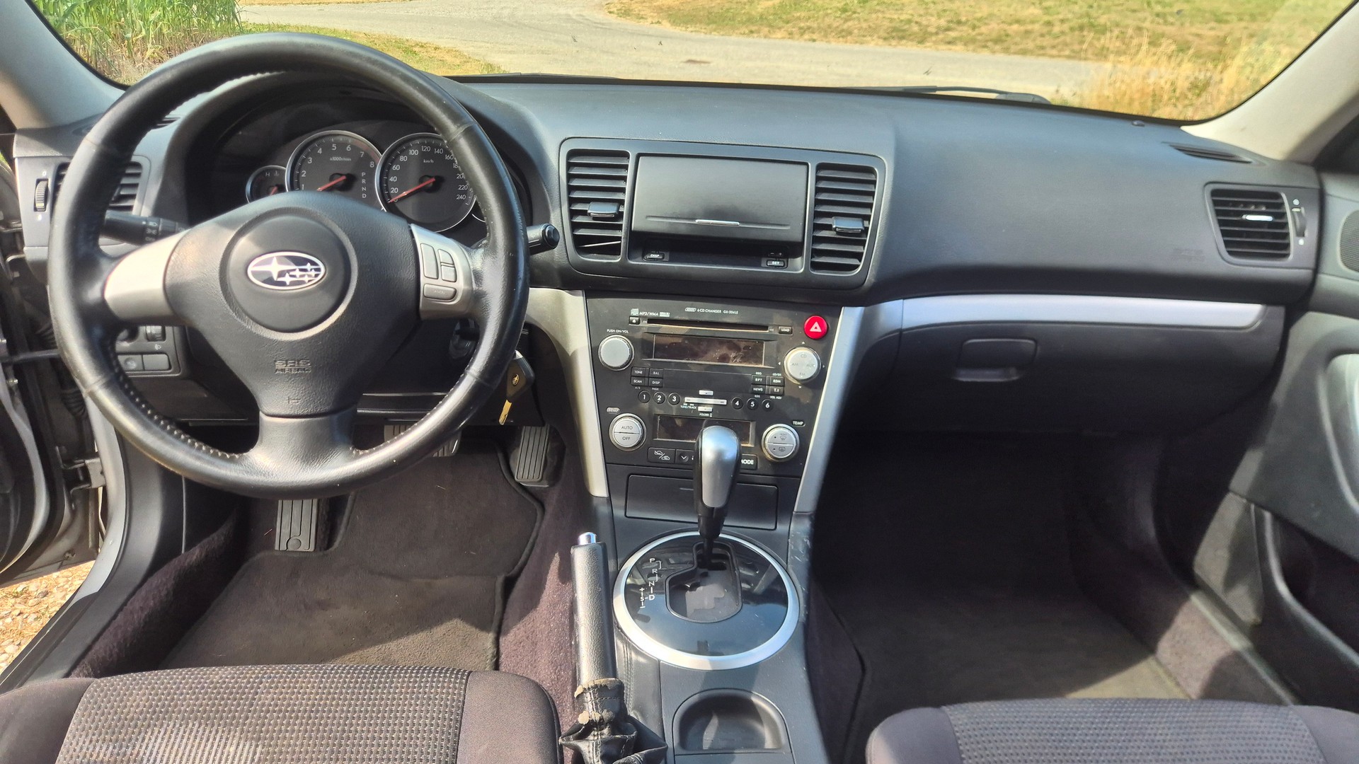 SUBARU Outback 2.5i AWD Comfort De Luxe Automatic-image-6