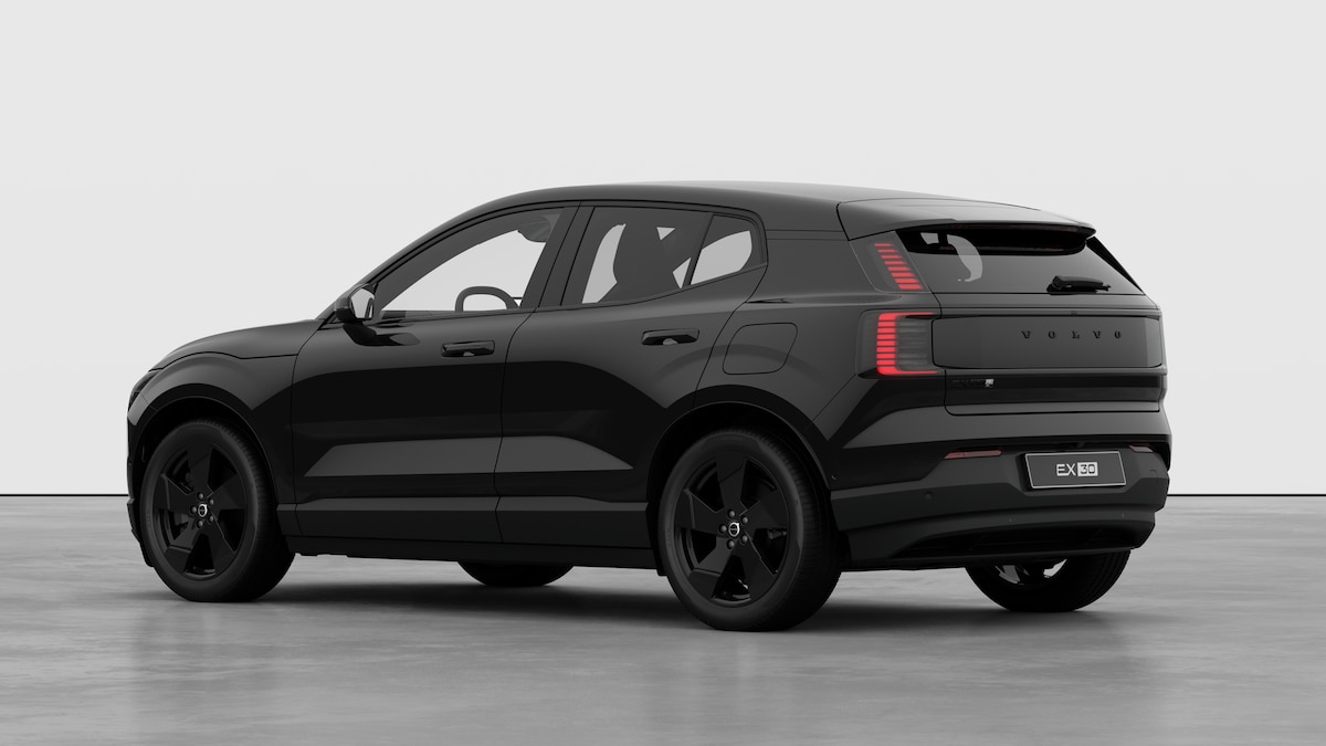 VOLVO EX30 P8 Ultra XCENTRIC Black Edition AWD-image-1