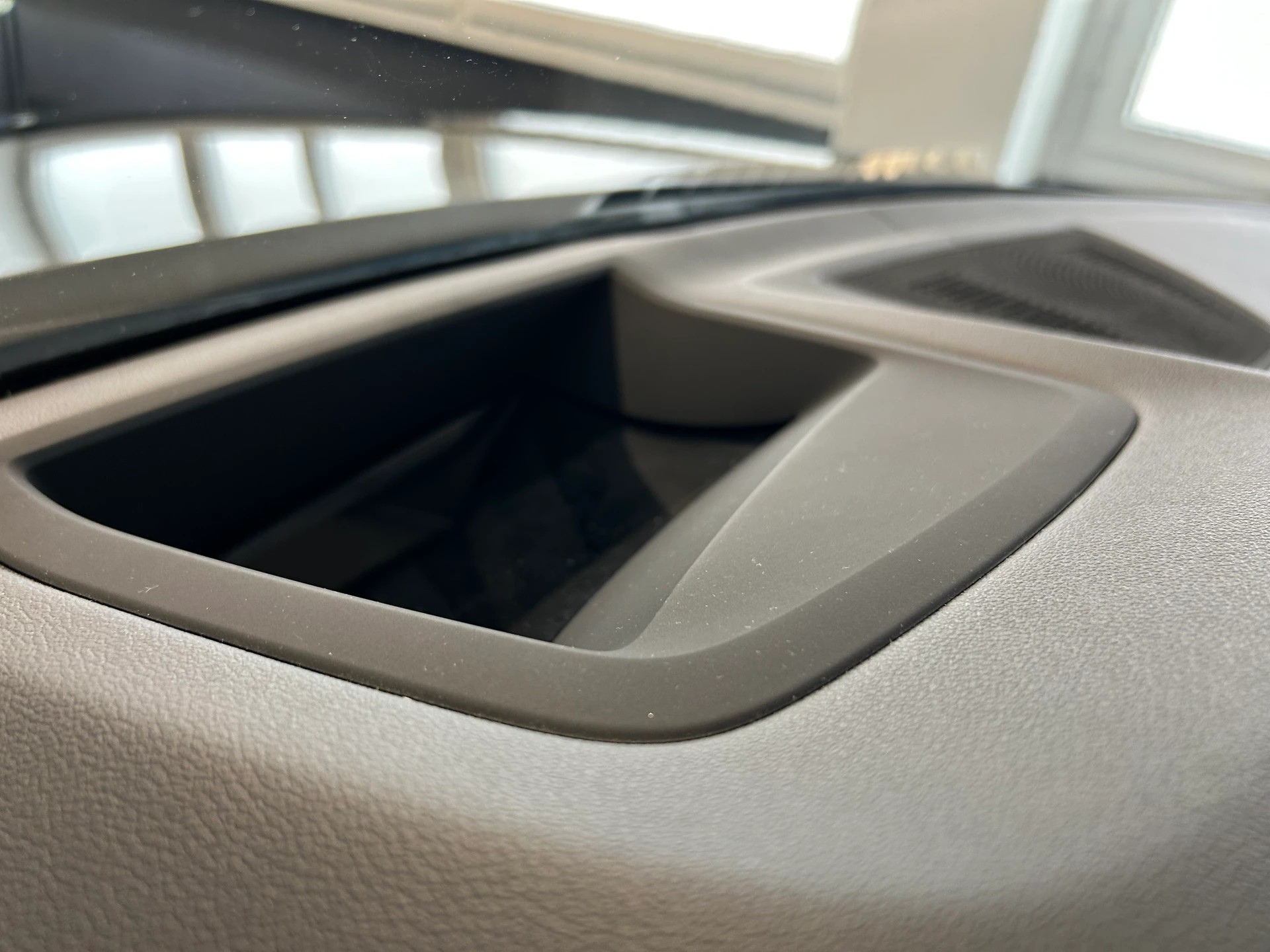 BMW X5 xDrive M50i Steptronic-image-11