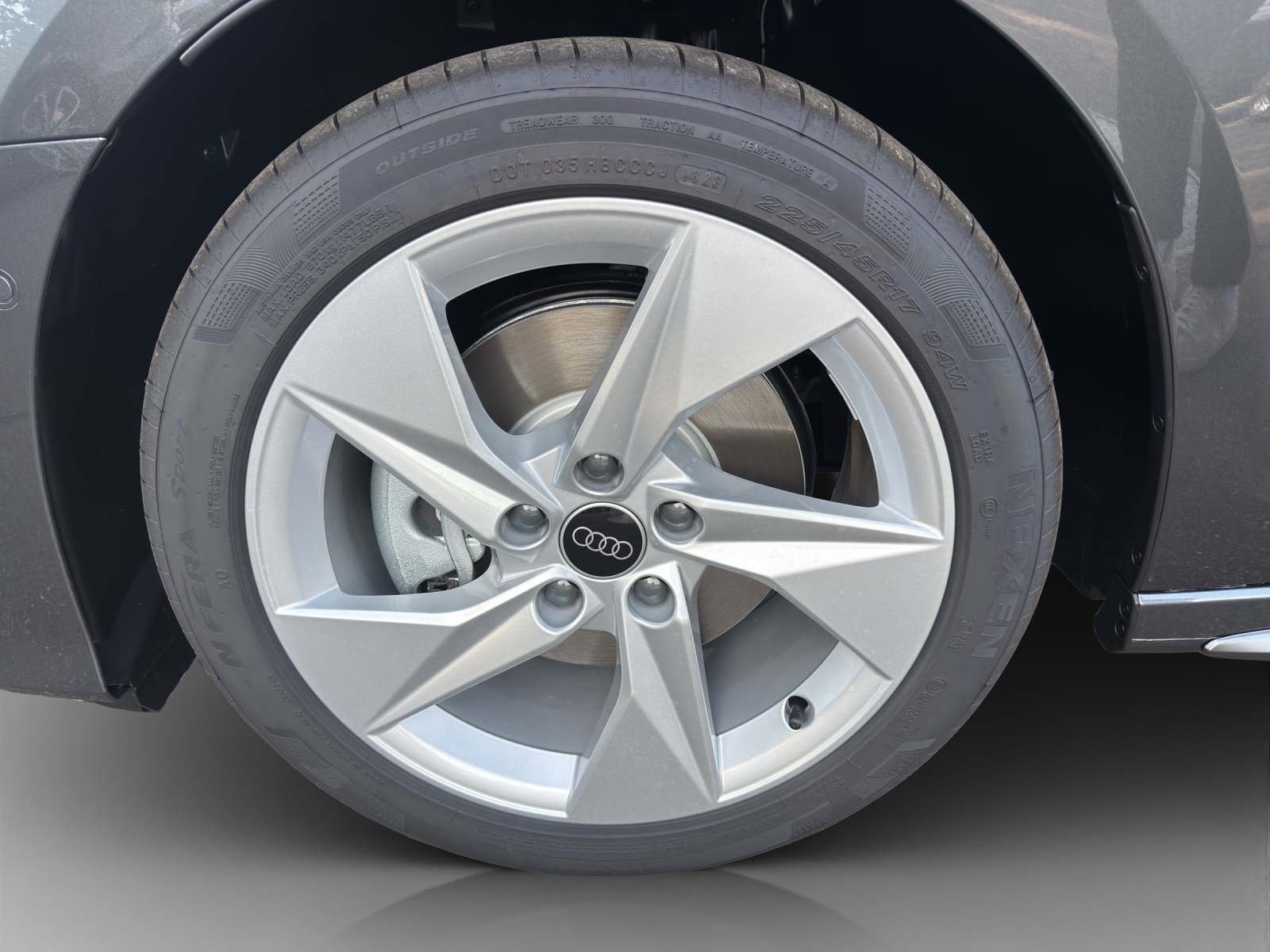 AUDI A3 Sportback TFSI 150 kW quattro S line S tronic-image-13