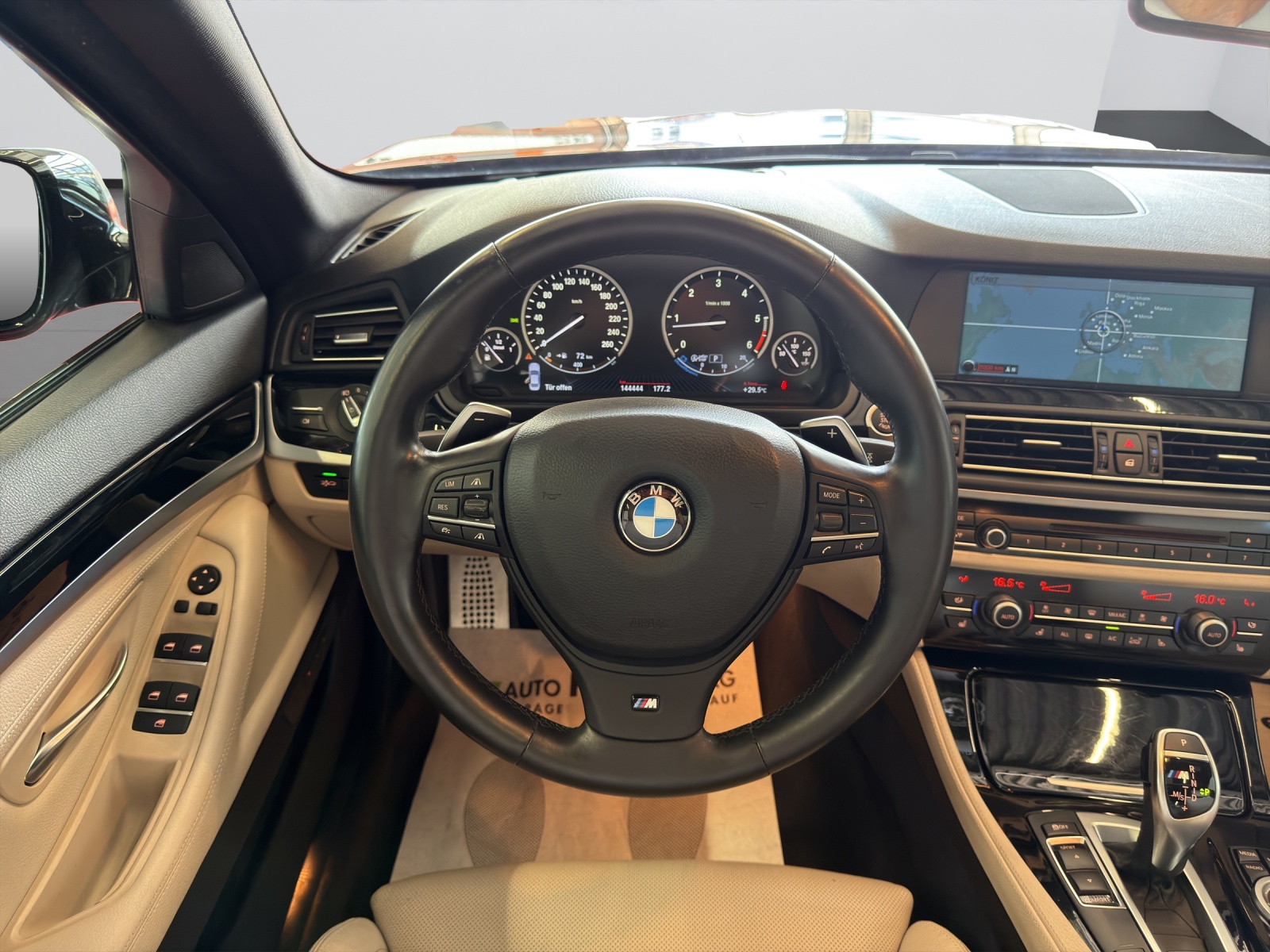 BMW M550d xDrive Steptronic-image-27