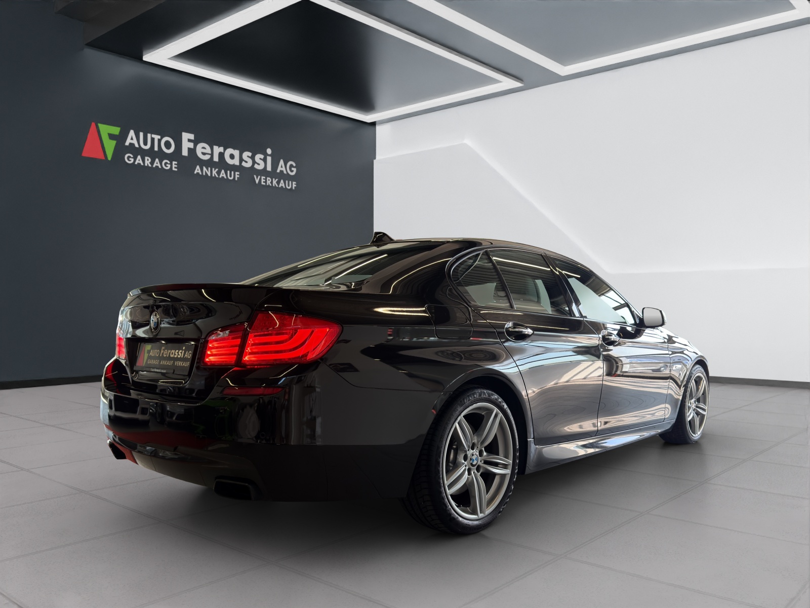 BMW M550d xDrive Steptronic-image-5