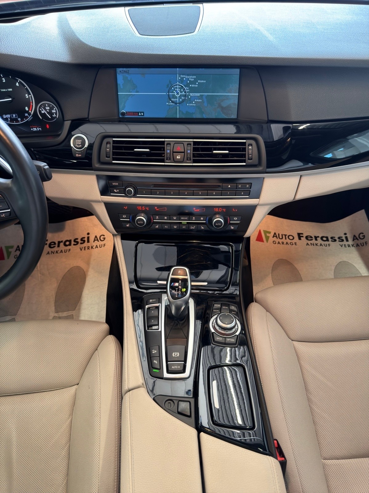 BMW M550d xDrive Steptronic-image-16